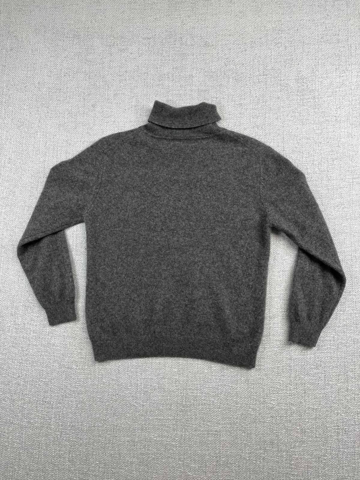 Y2K Gray Cashmere Sweater