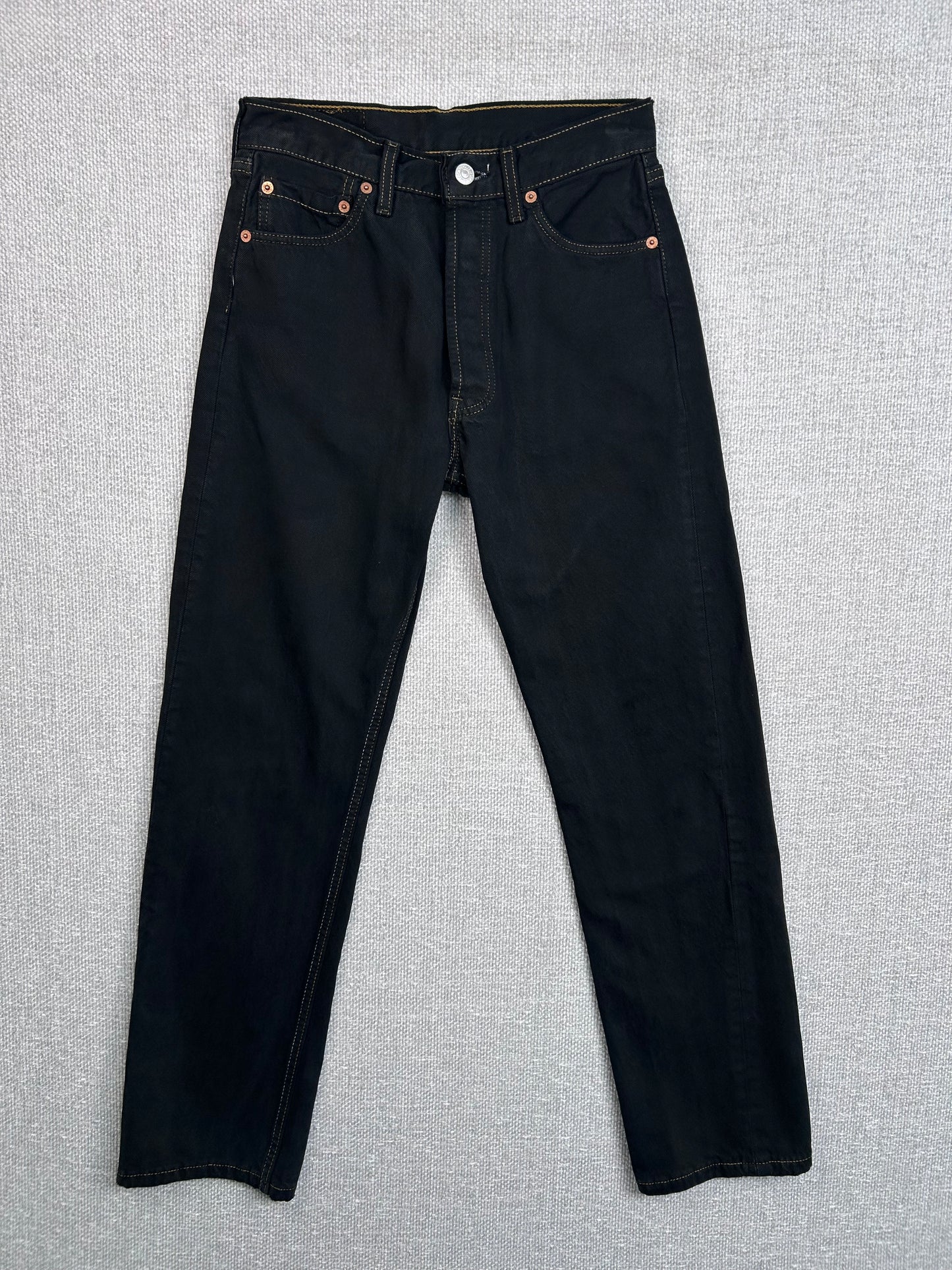 90’s Black Levi’s 501 26”