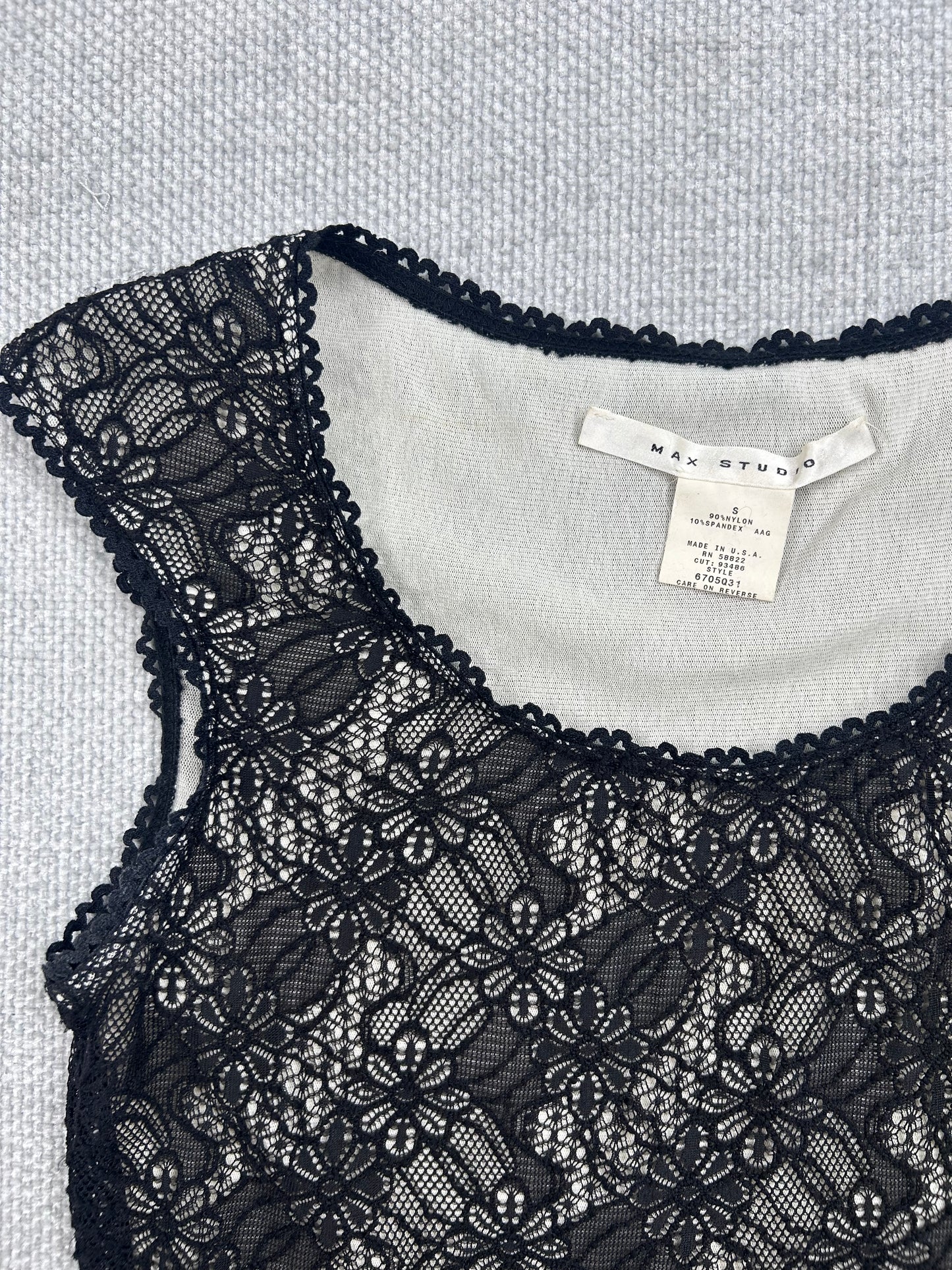 90’s Black Floral Lace Tank Top
