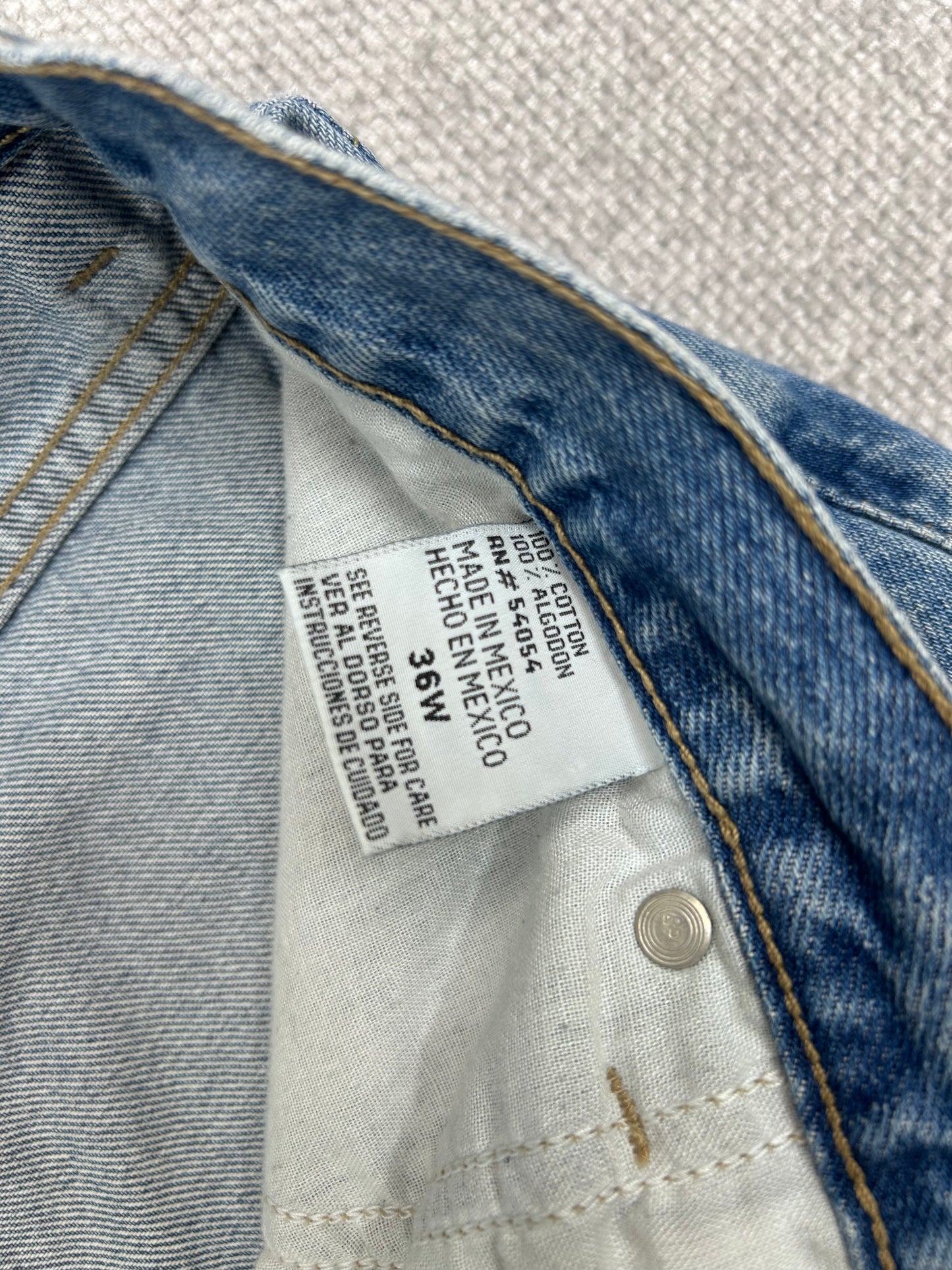 Y2K Baggy Denim Shorts 34"