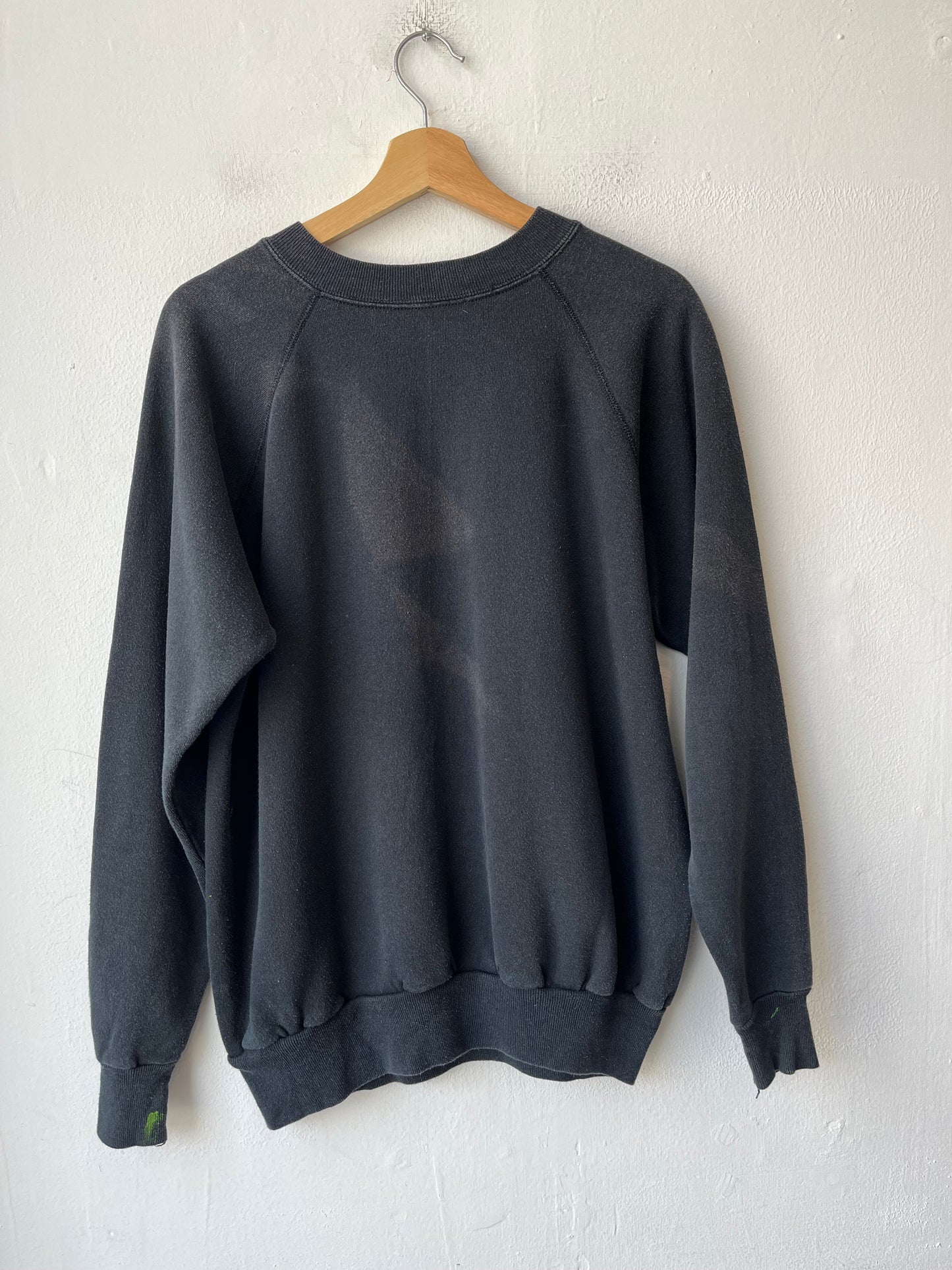 90's Black Raglan Sweatshirt