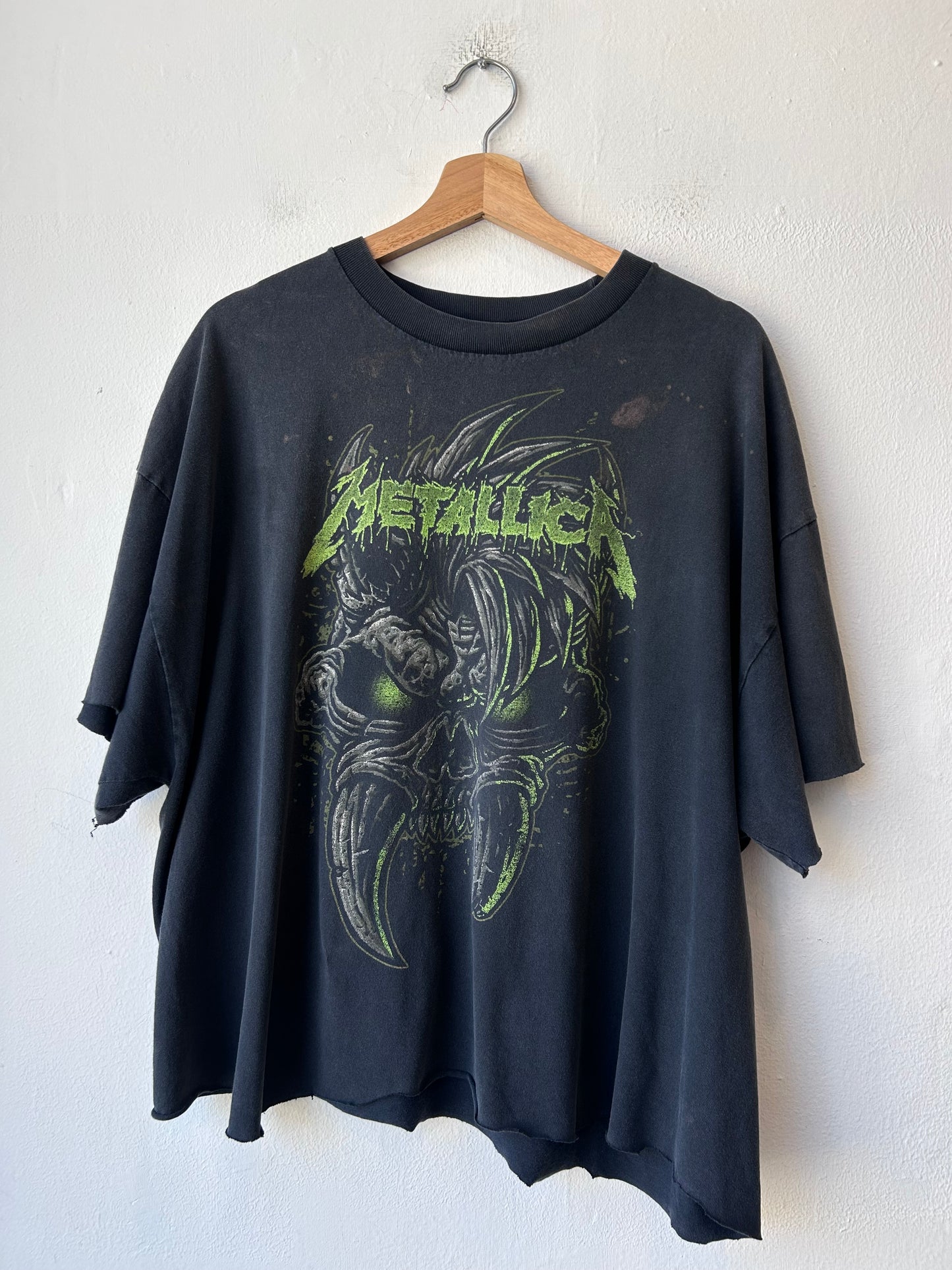 Y2K Metallica Cutoff T-Shirt