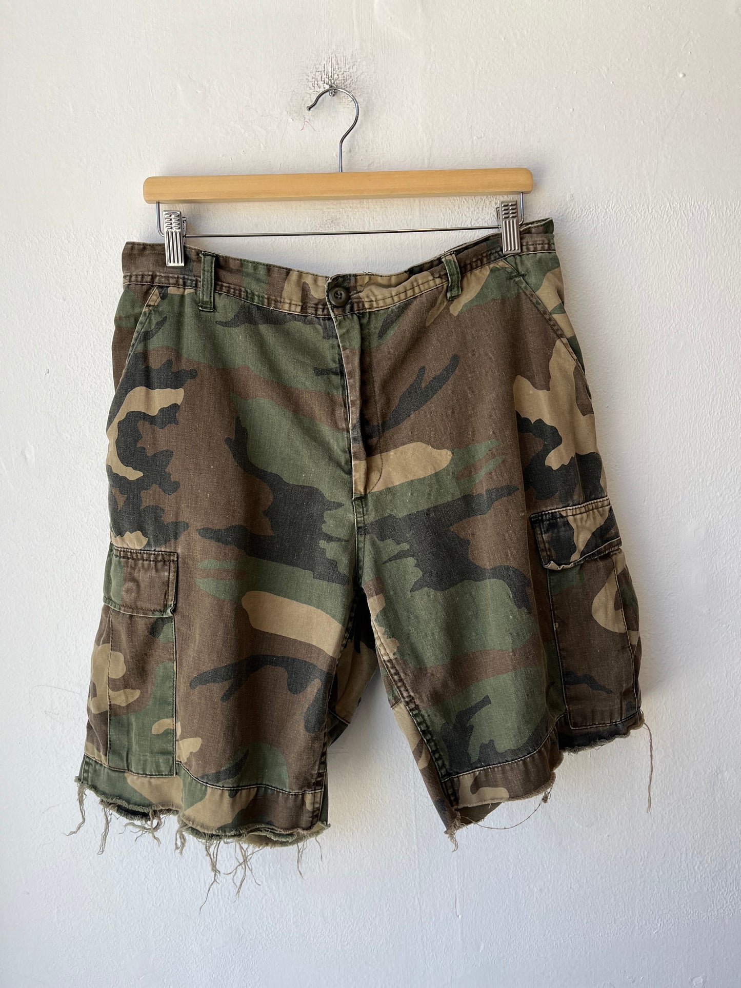 Y2K Camo Cutoff Shorts 29-33"