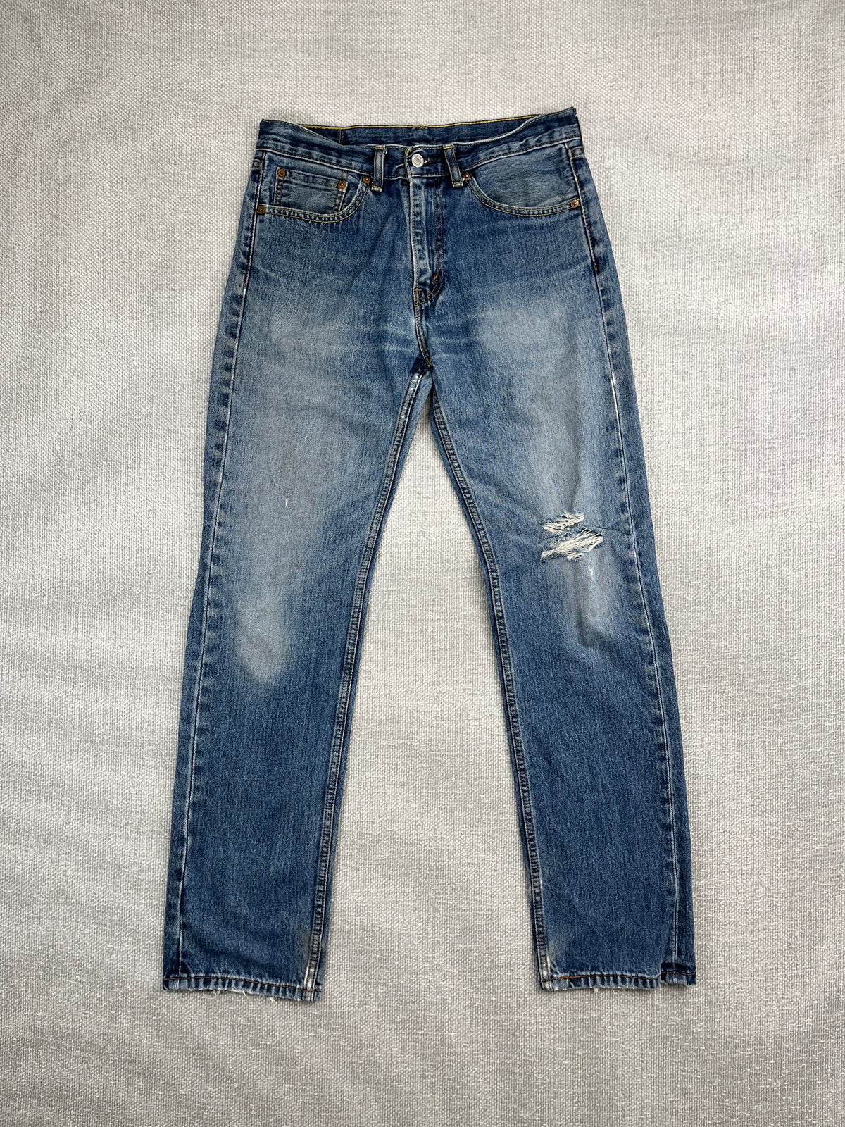 Y2K Levi's 505 Ripped Jeans 31"