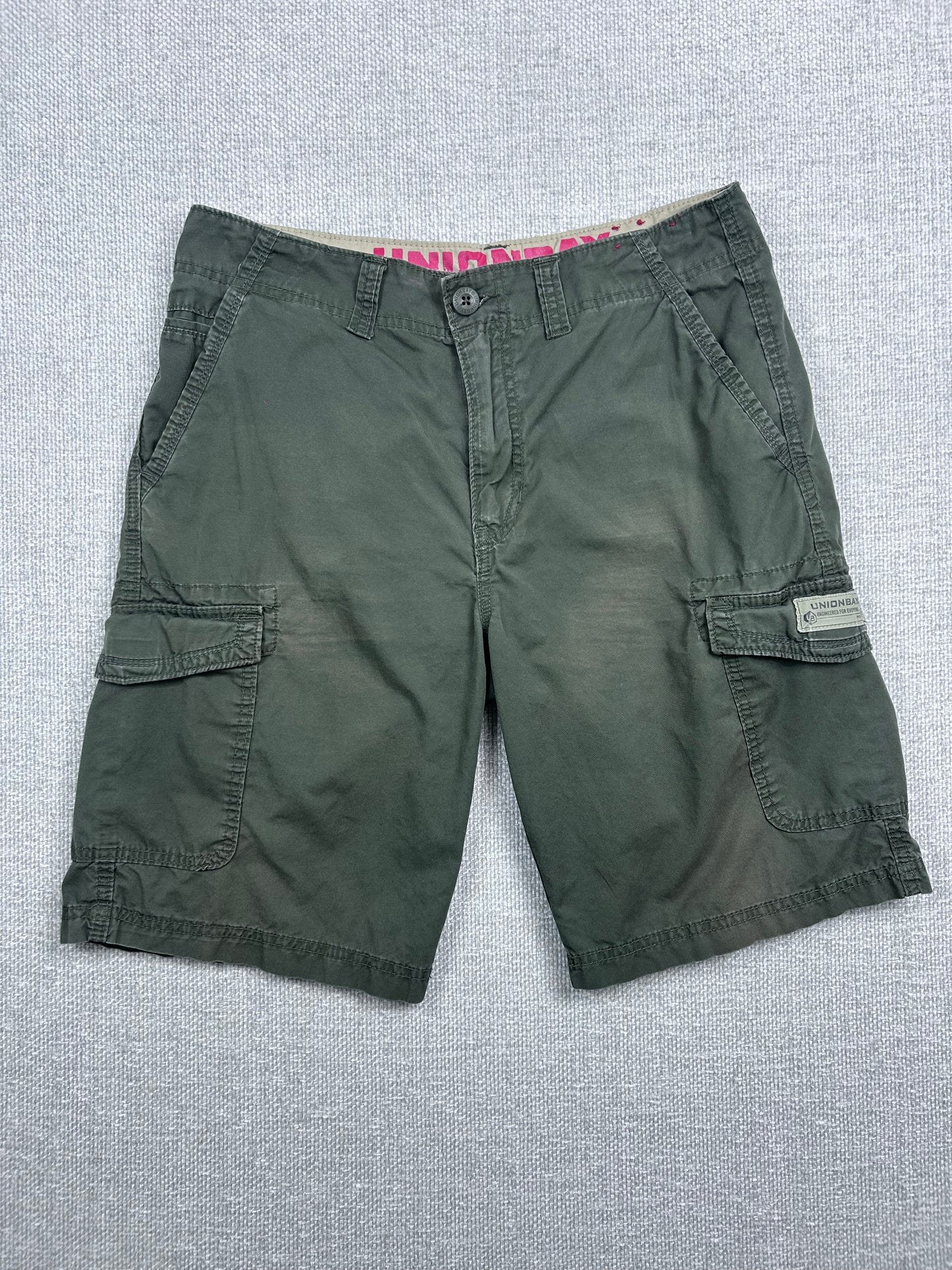 Y2K Olive Cargo Shorts 32"