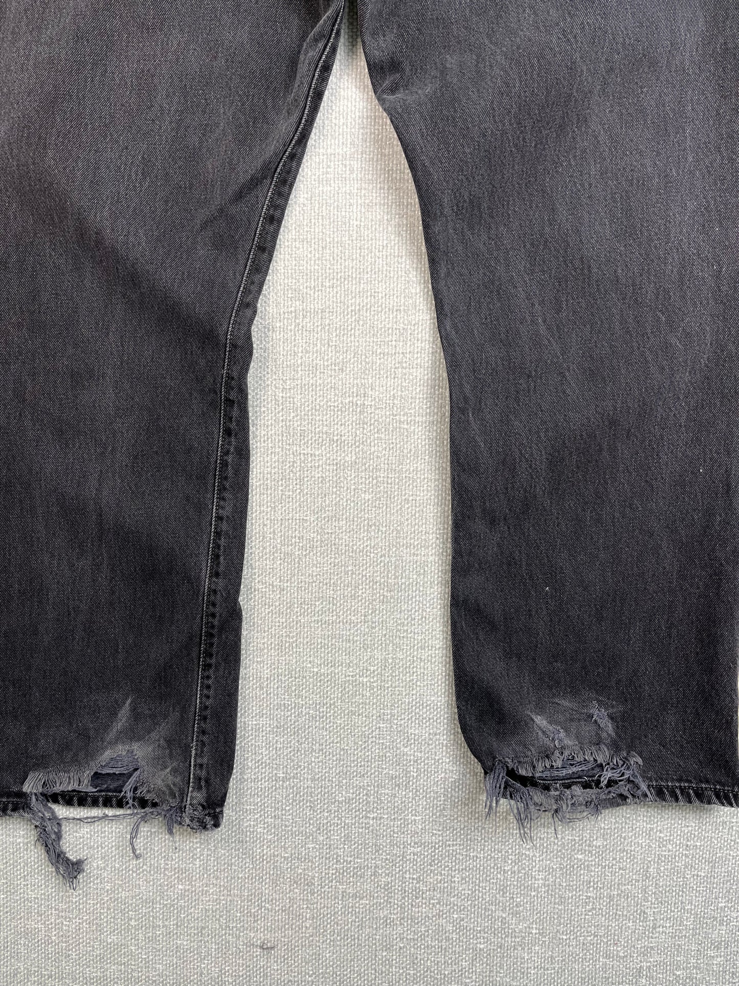 Y2K Levi's Black 501 38"