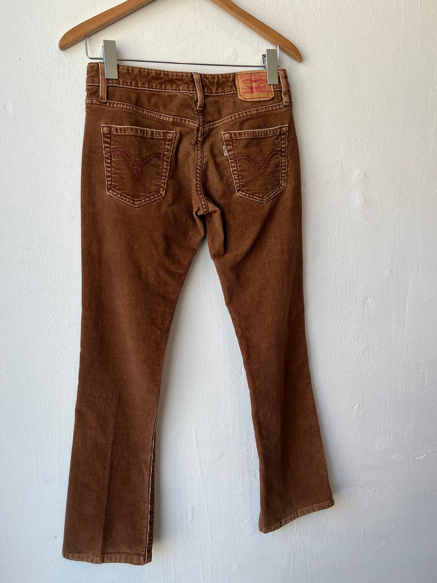 Y2K Levi's Low Rise Corduroy Pants 28"