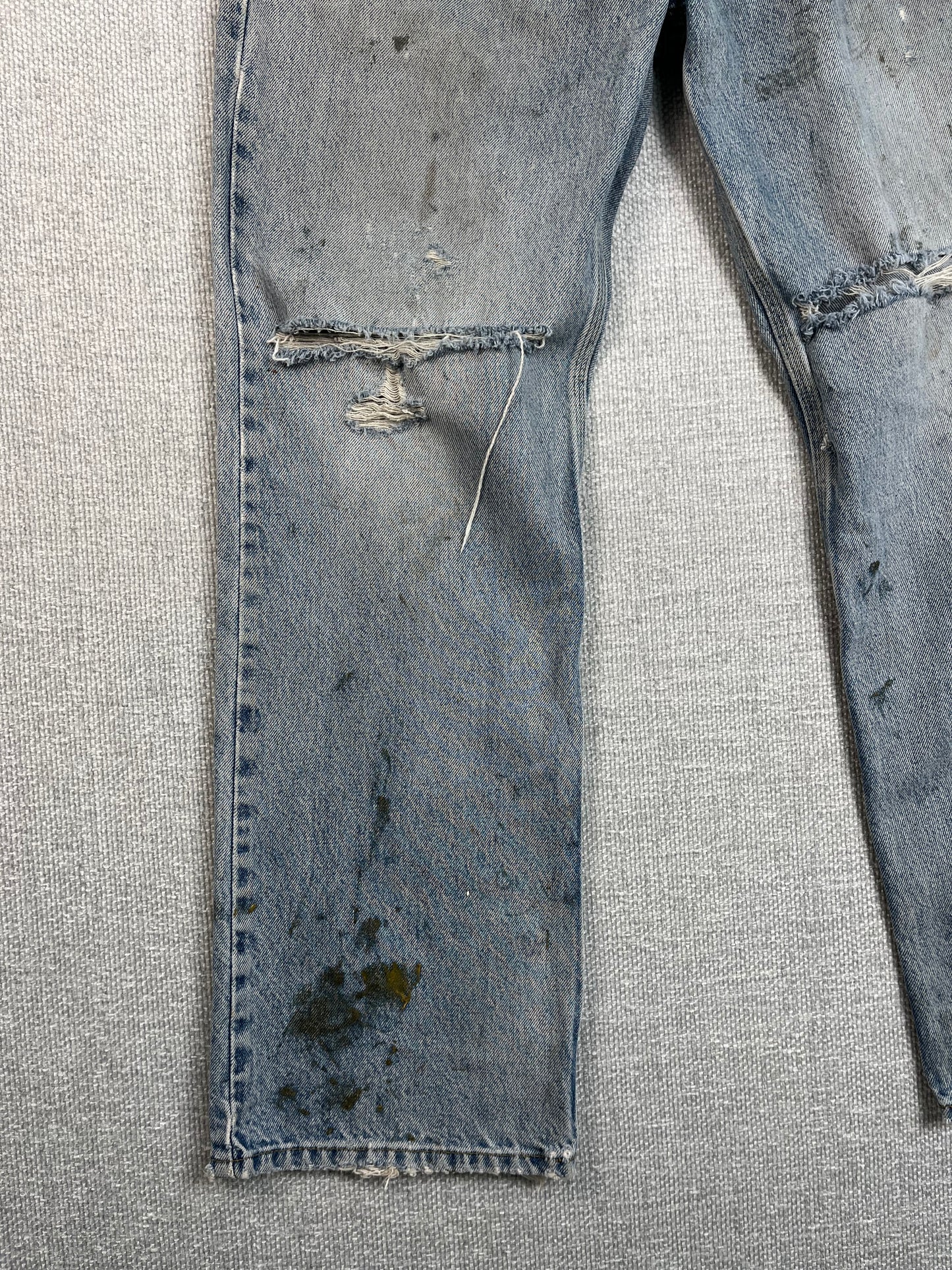 Y2K Carhartt Ripped Jeans 32"