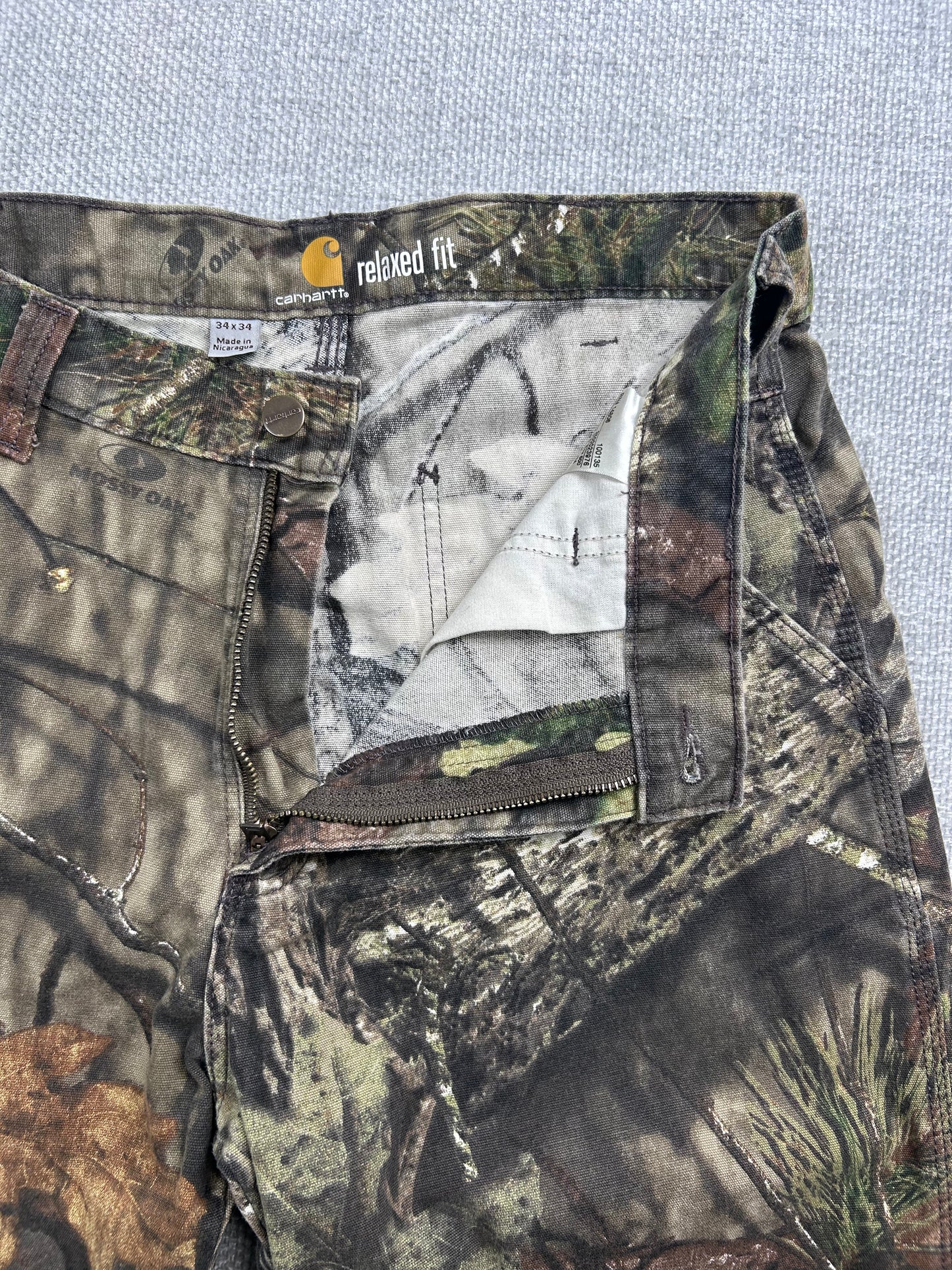 Y2K Carhartt Mossy Oak Pants 33"