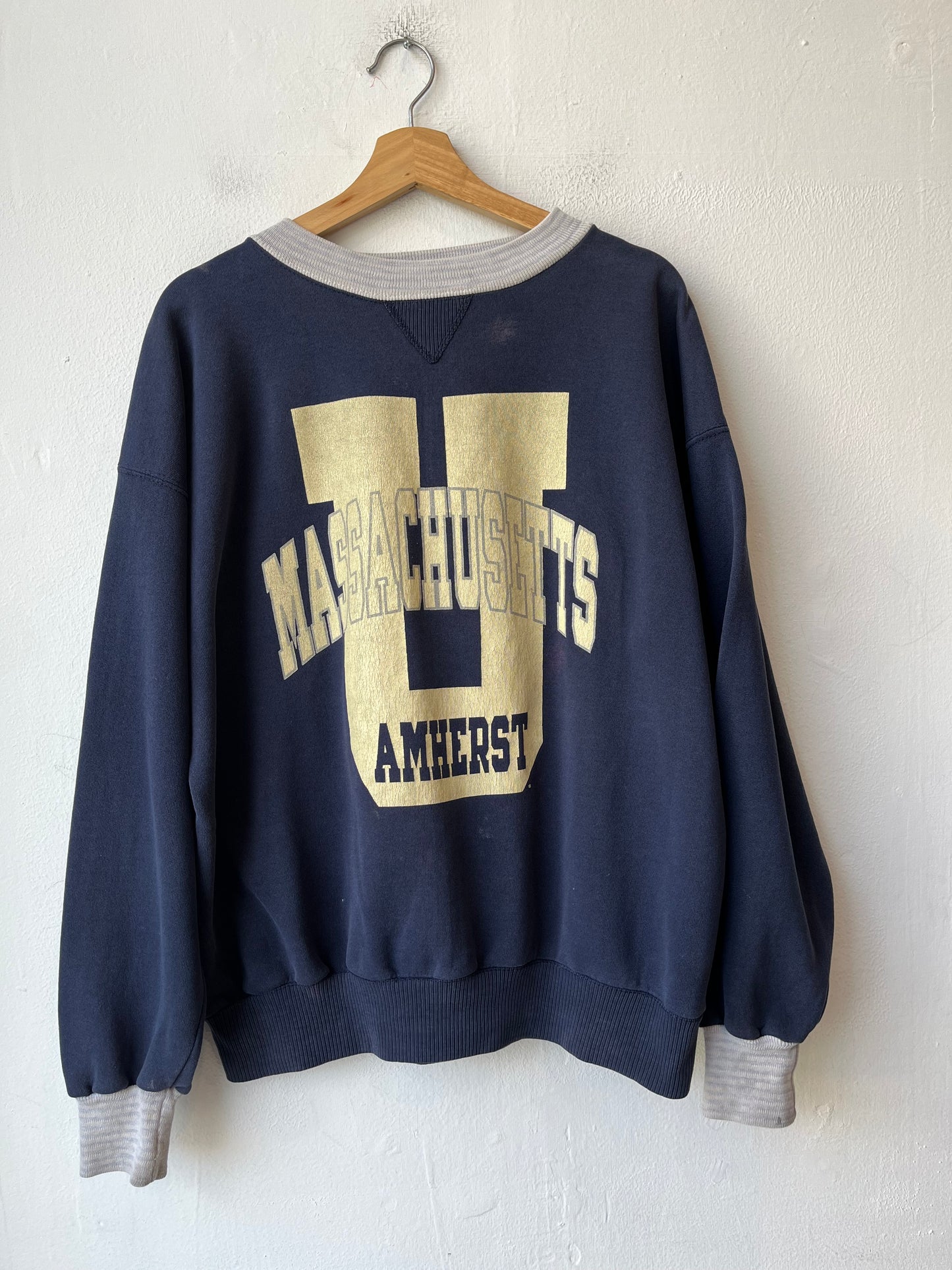 90's Massachusetts Sweatshirt