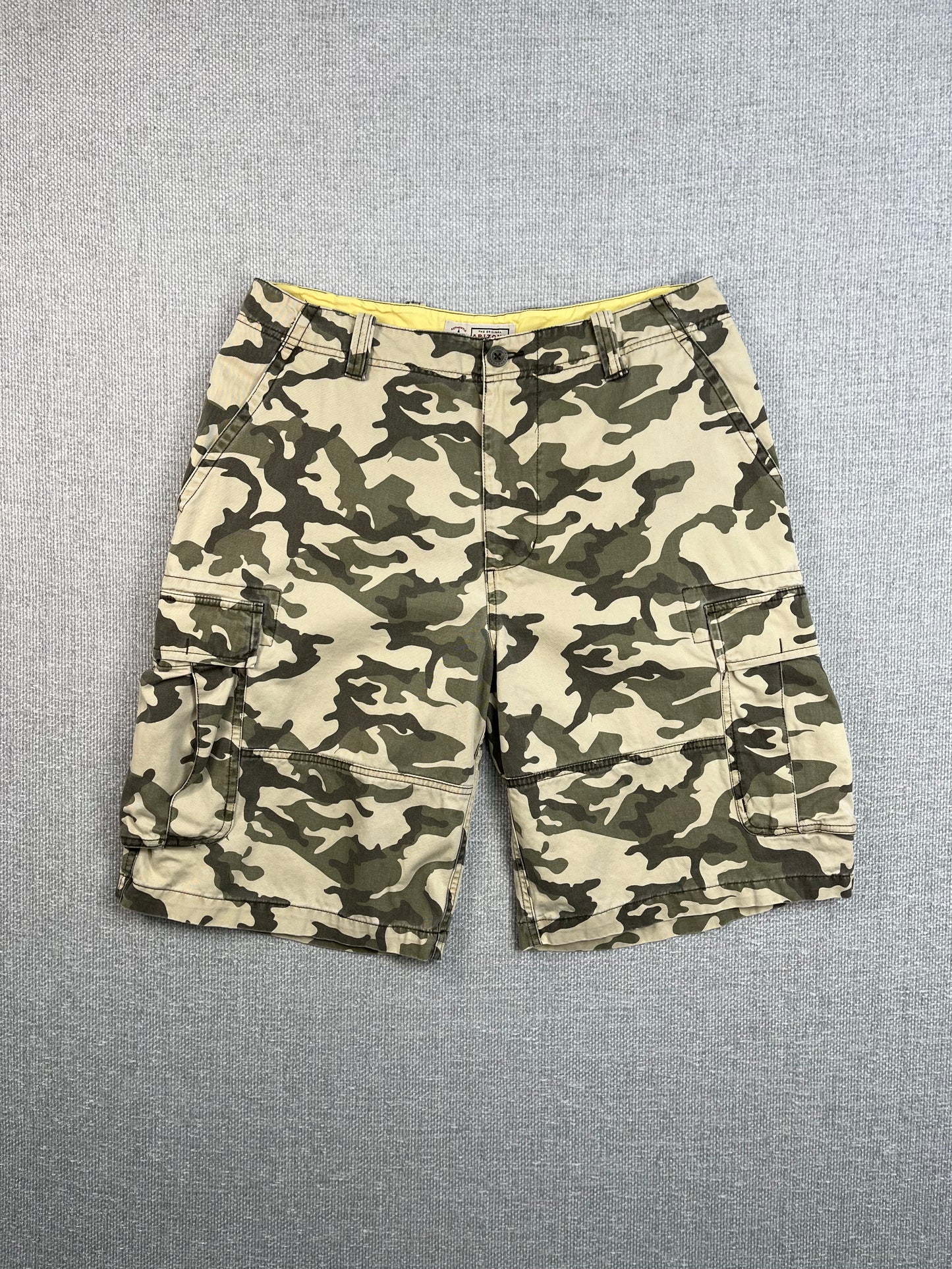Y2K Camo Cargo Shorts 34"
