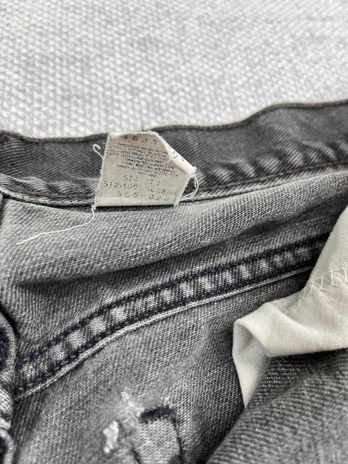 90's Levi's Black 505 Jeans 35"