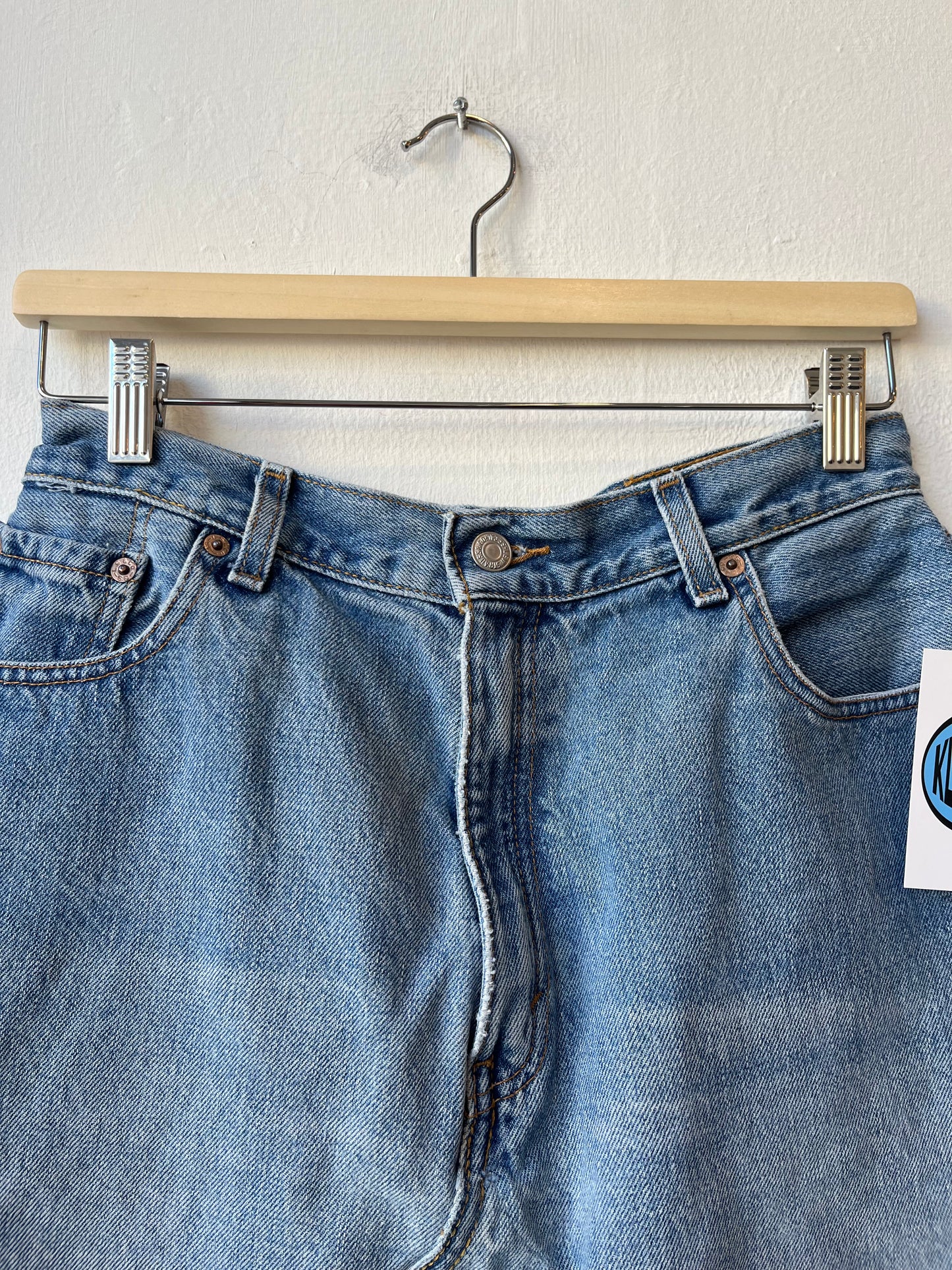 90's Levi’s Denim Skirt 28"