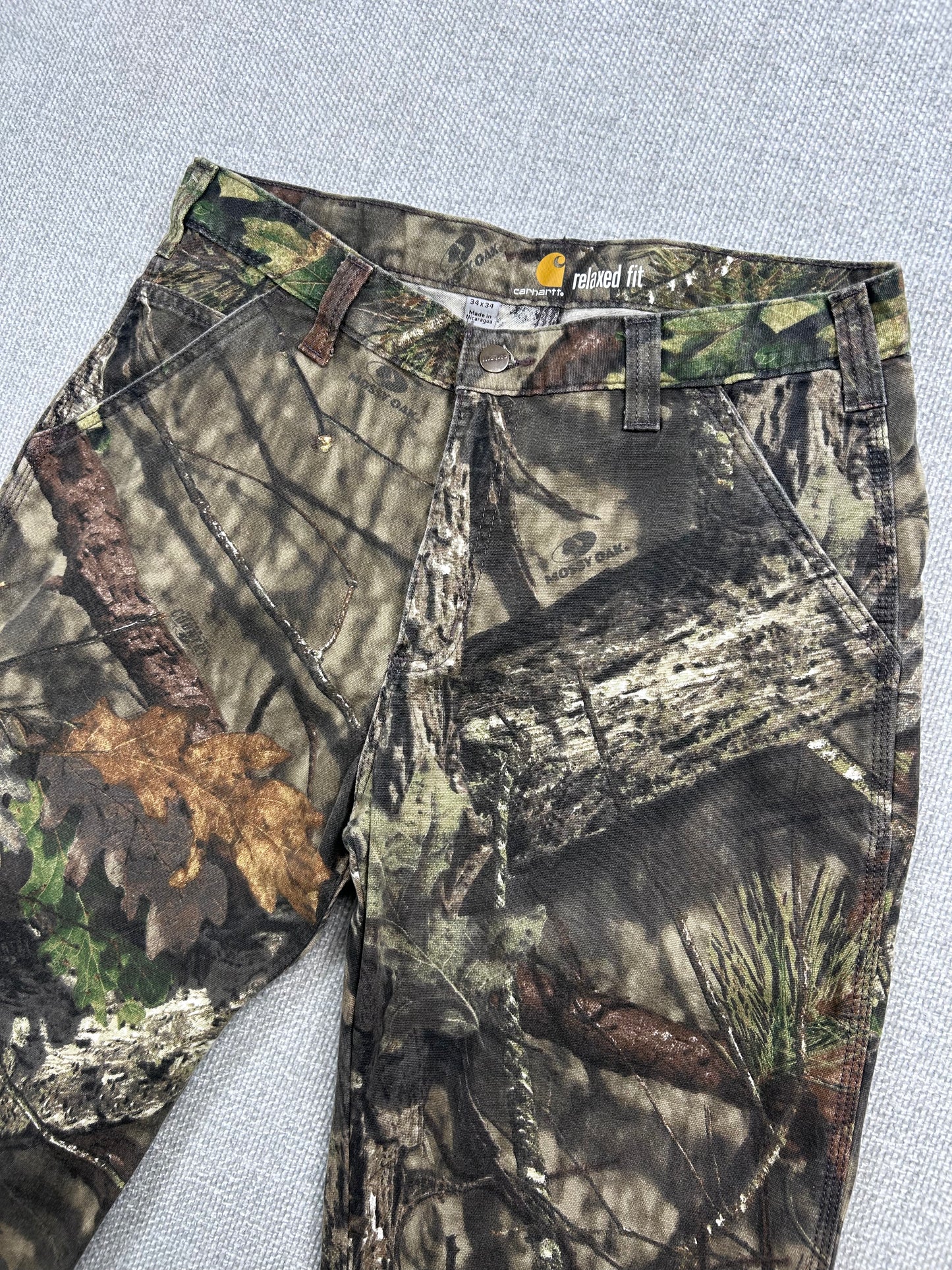 Y2K Carhartt Mossy Oak Pants 33"