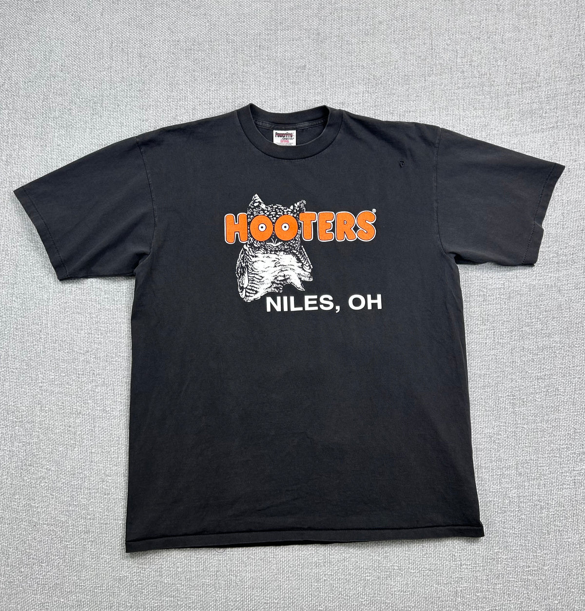 1996 Hooters Ohio T-Shirt