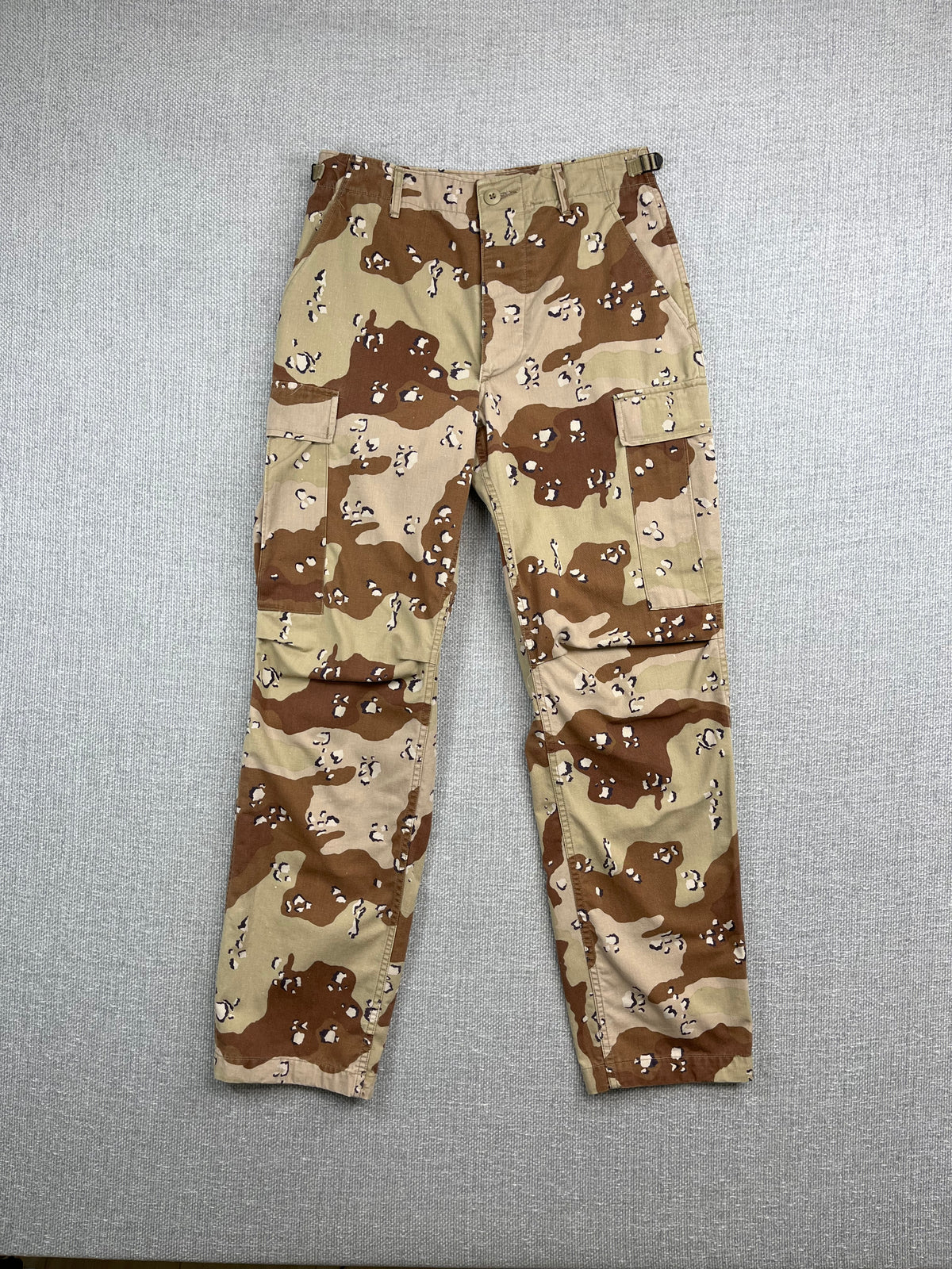 Y2K Desert Chip Camo Pants 26-29"