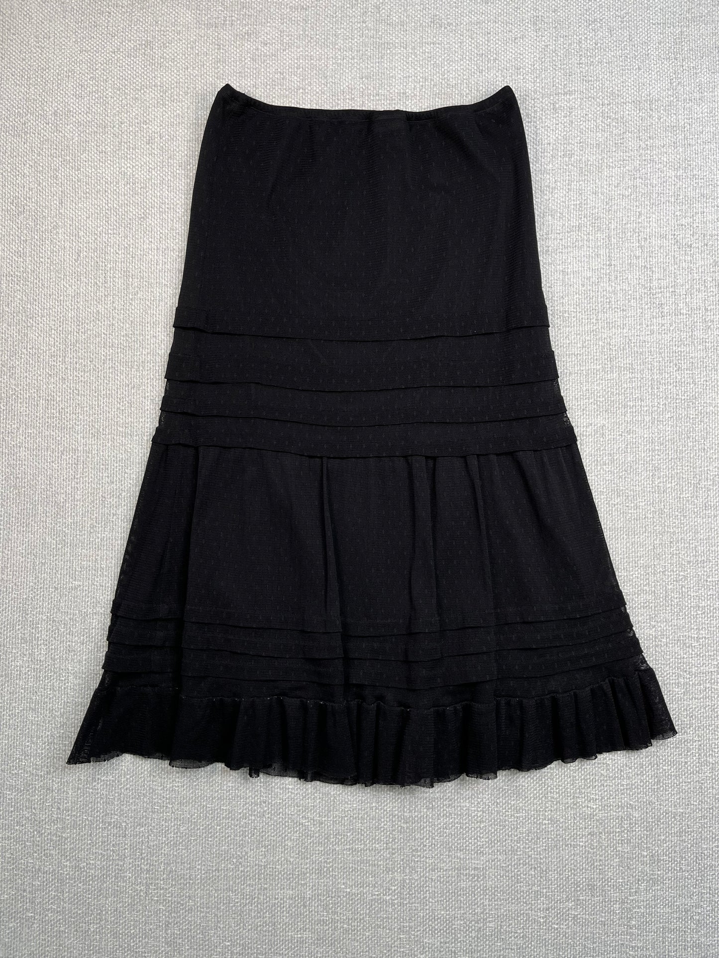 90's Black Tiered Skirt 26-32"