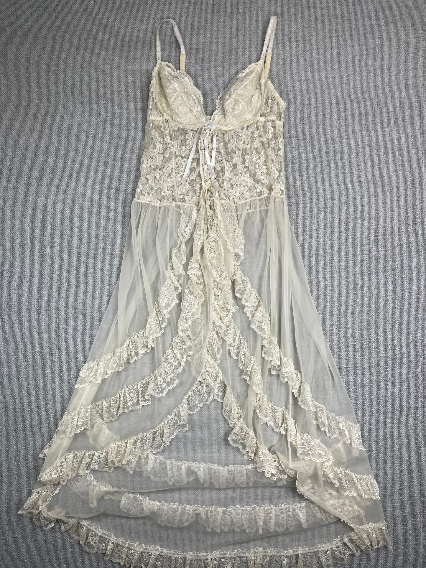 90's Fredericks White Lace Dress