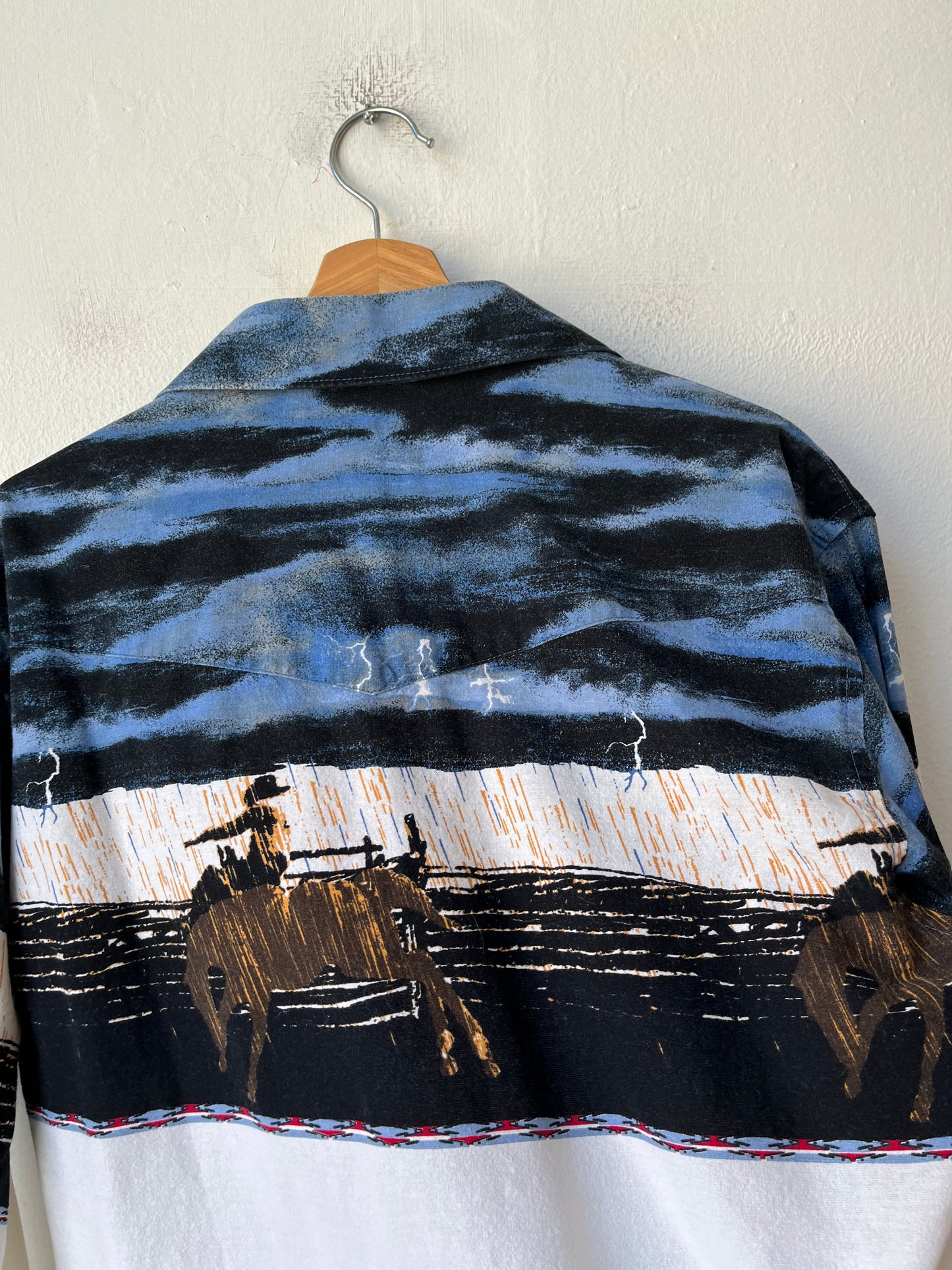90's Wrangler Pearl Snap Shirt