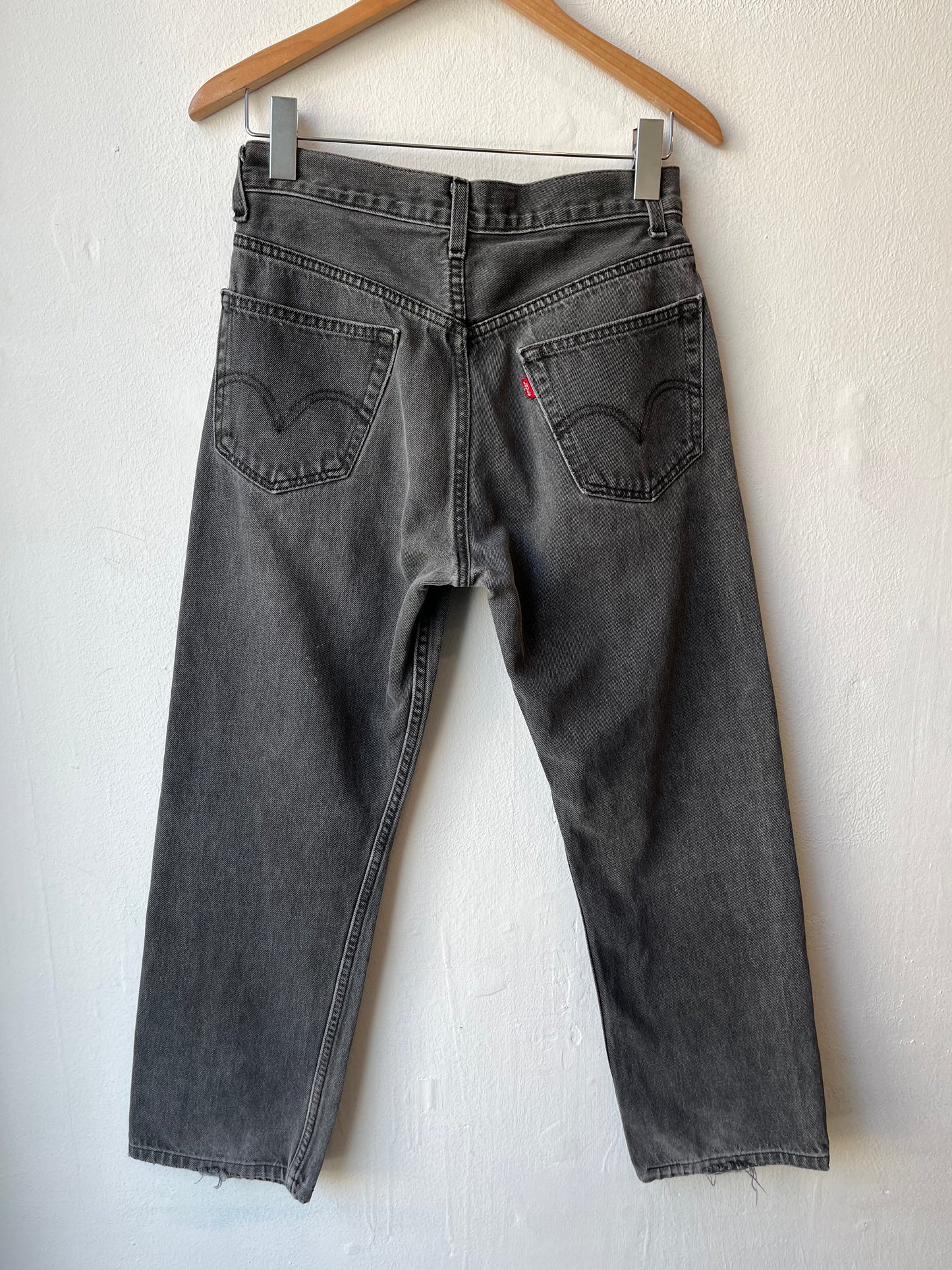 Y2K Black Levi's 505 28"