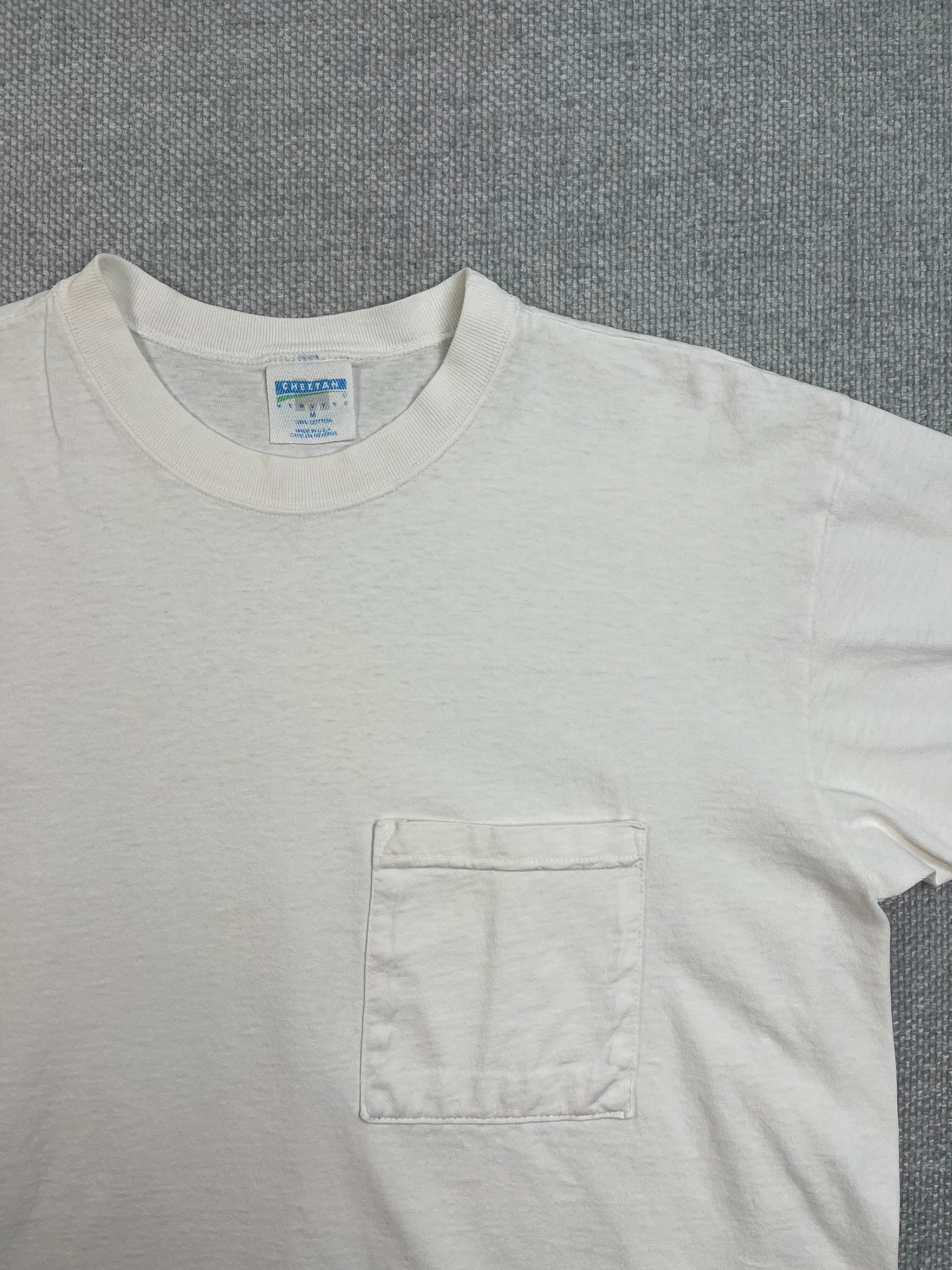 90's White Pocket Tee