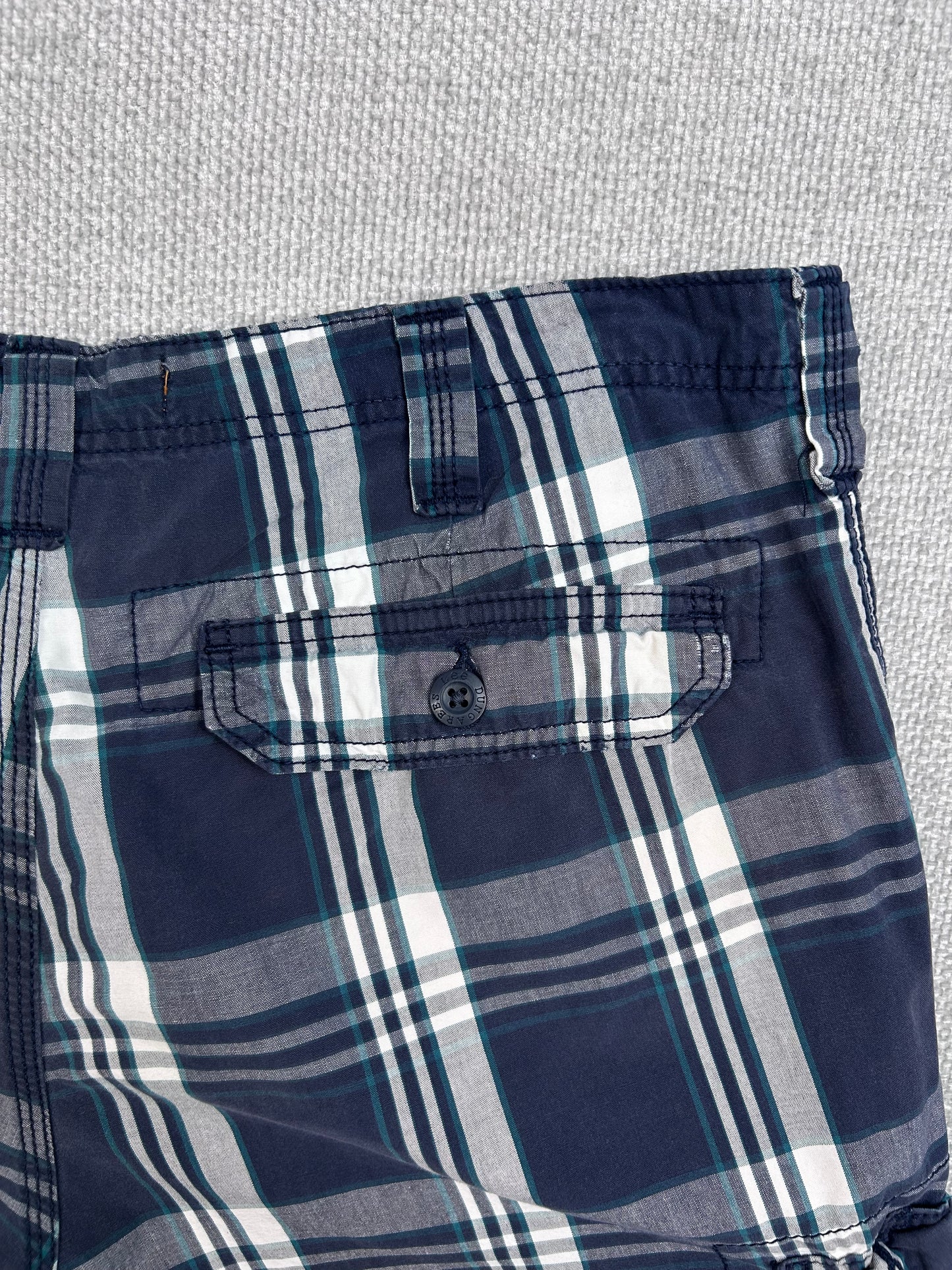 Y2K Plaid Baggy Shorts 34”