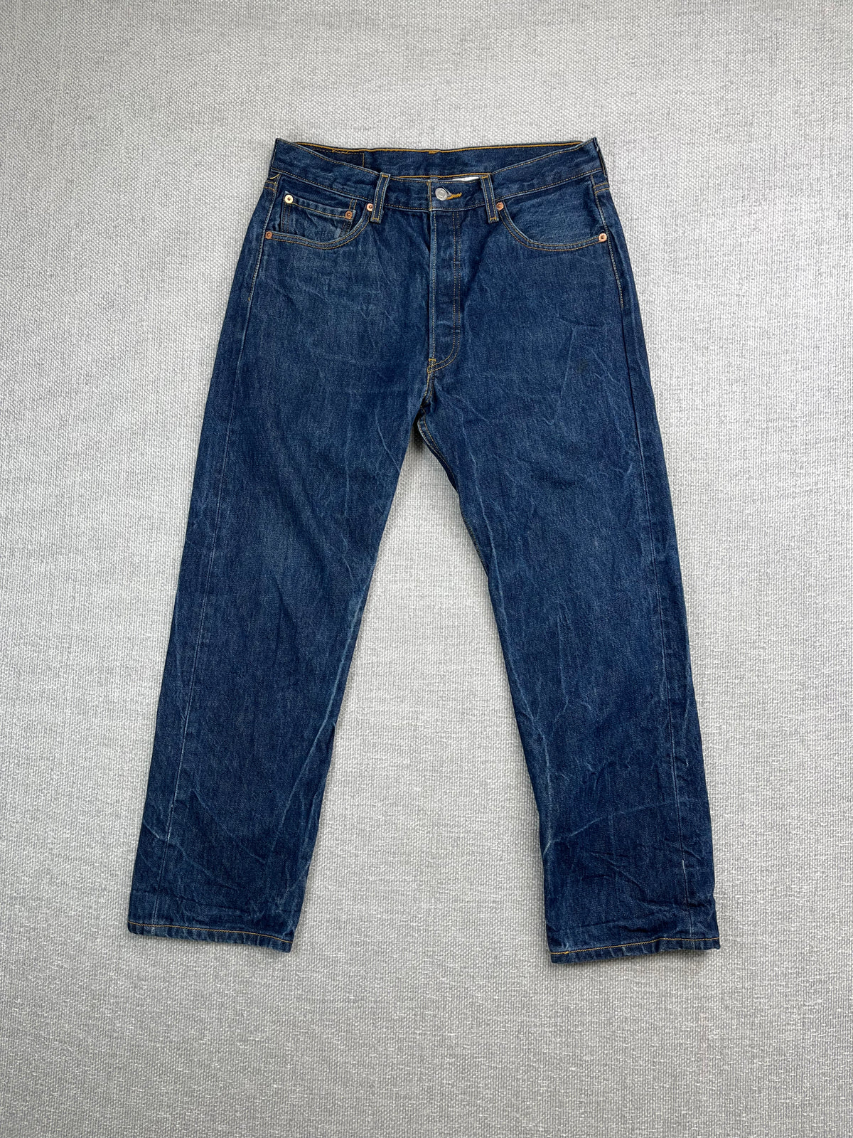 Y2K Levi's Dark Wash 501XX Jeans 31"