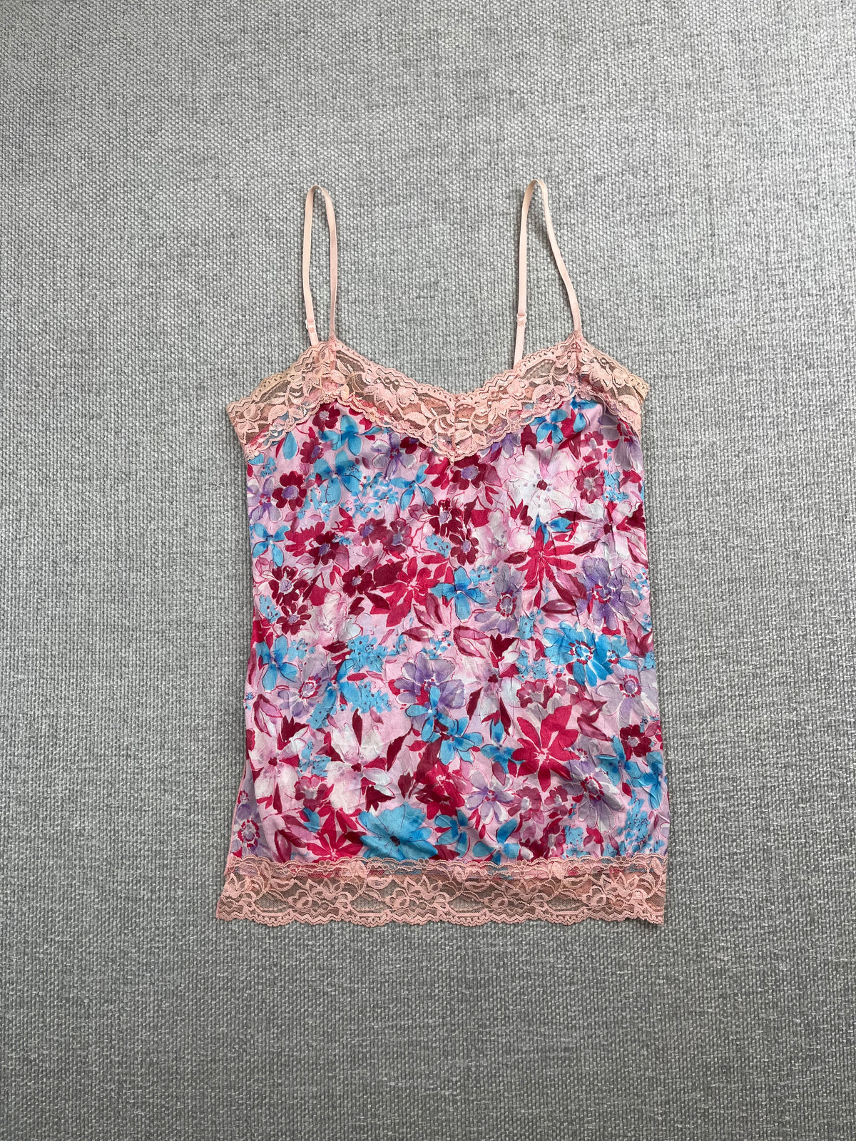 90's Floral Lace Camisole