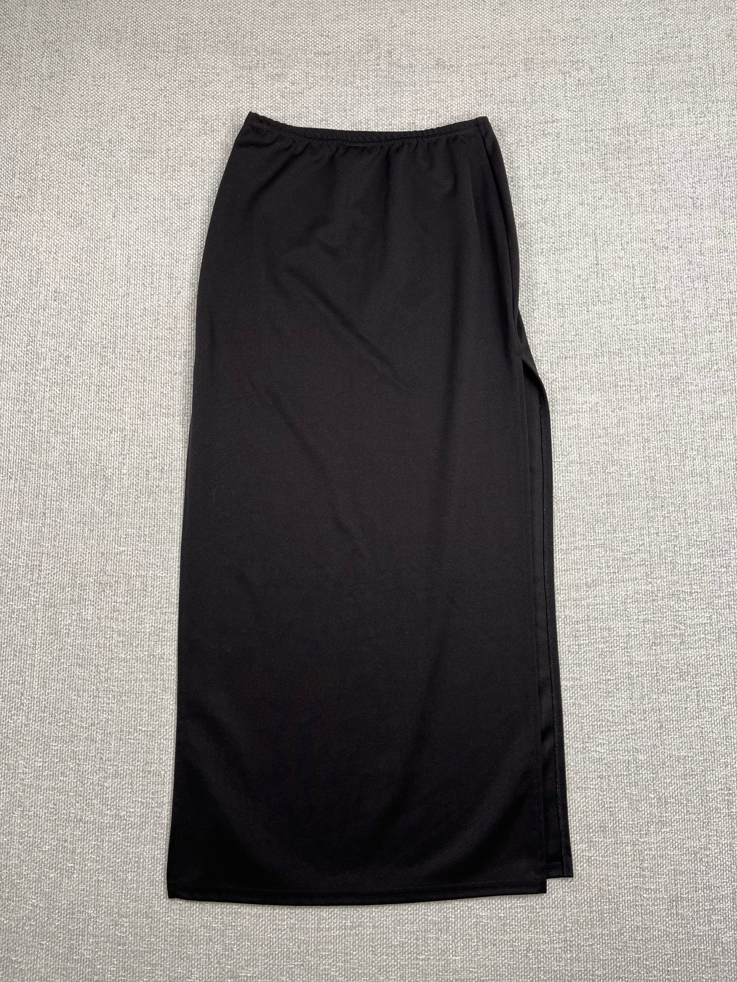 90's Black Slit Maxi Skirt 24-29"