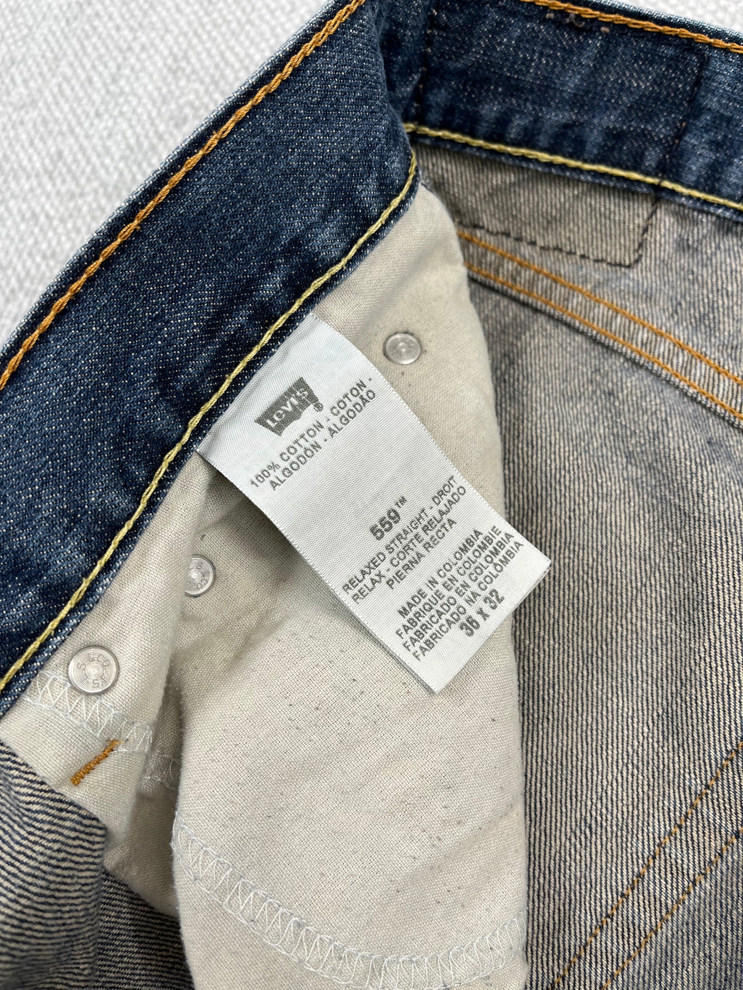 Y2K Levi’s 559 Jeans 36”