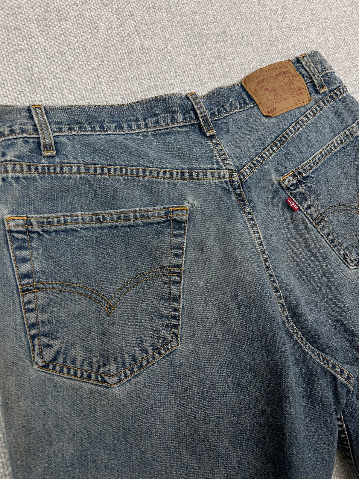 90's Levi's 550 Shorts 33"