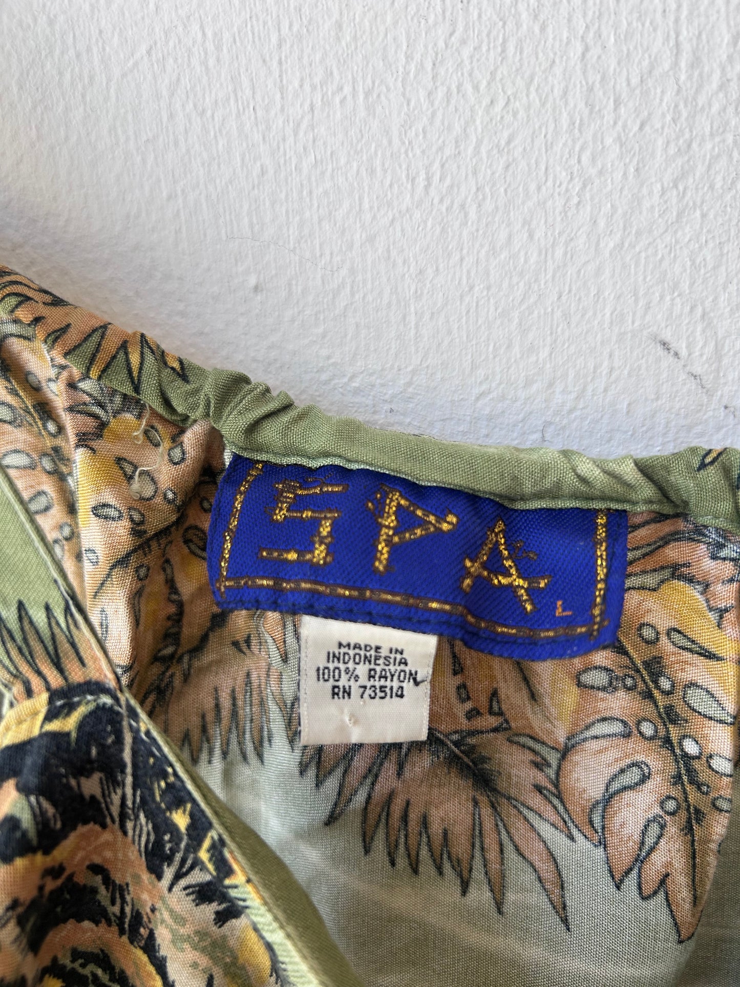 90’s Island Tank Top
