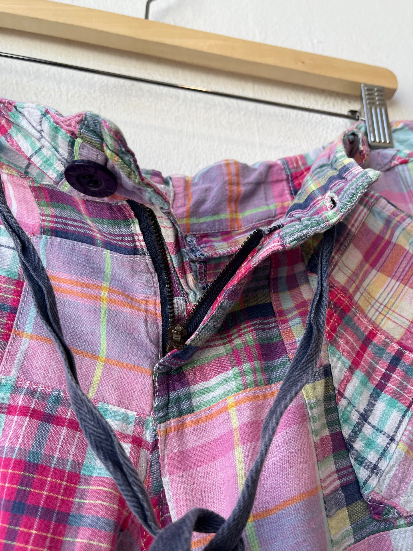 Y2K Plaid Shorts 28-34"