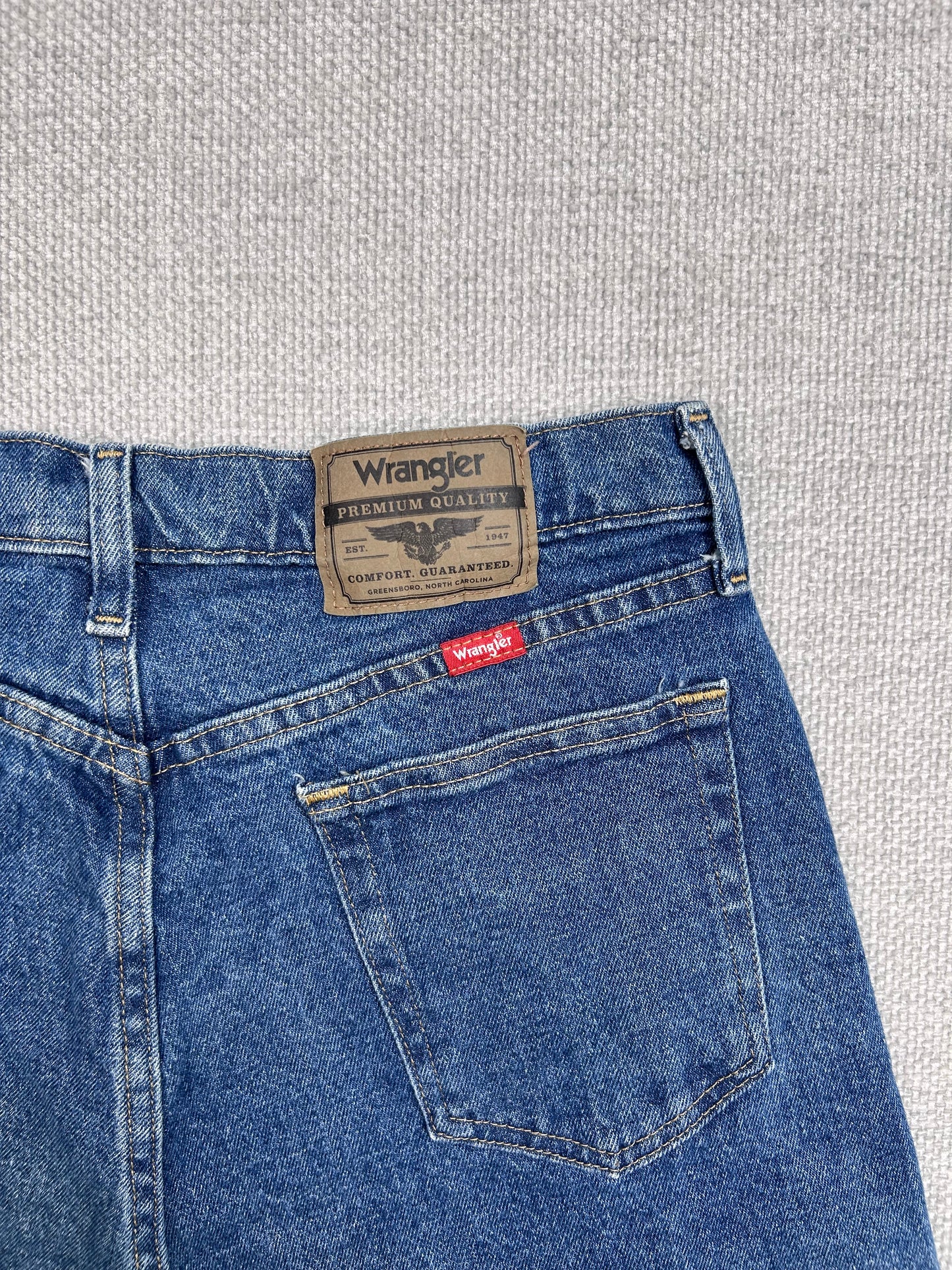 Y2K Wrangler Denim Shorts 30”