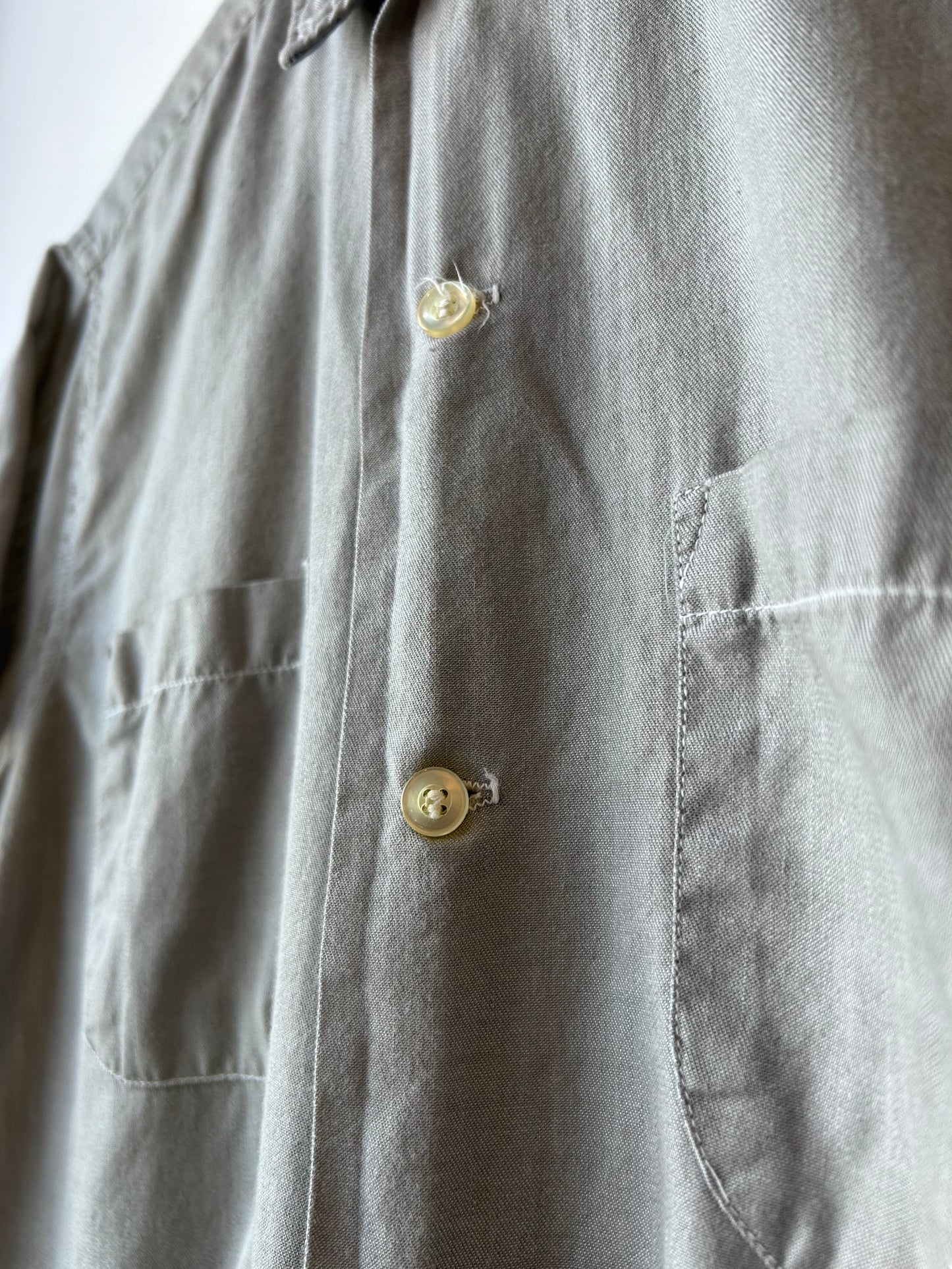 90's Gray Button Up