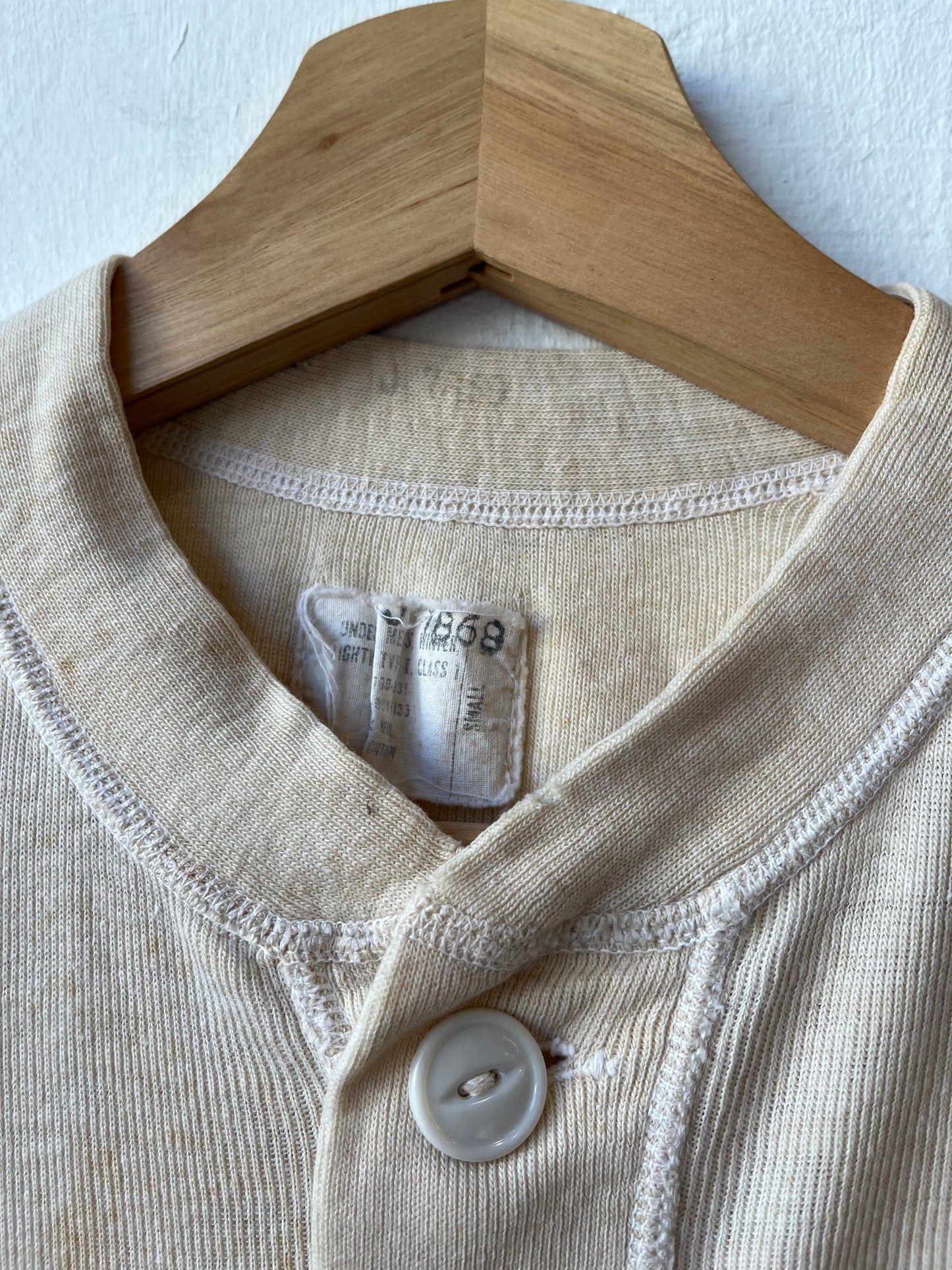 80’s Cream Henley Thermal