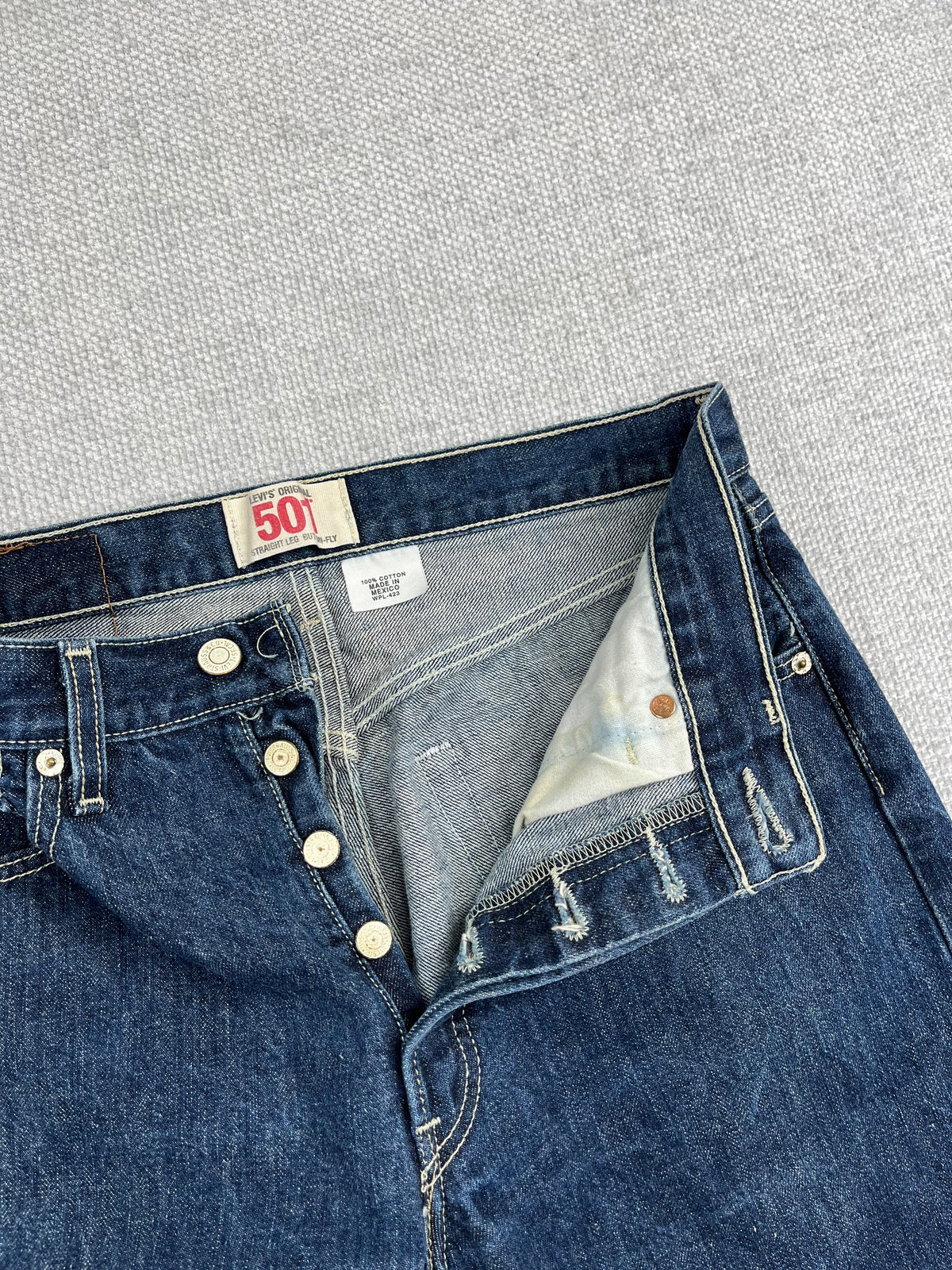 Y2K Levi's 501 29"
