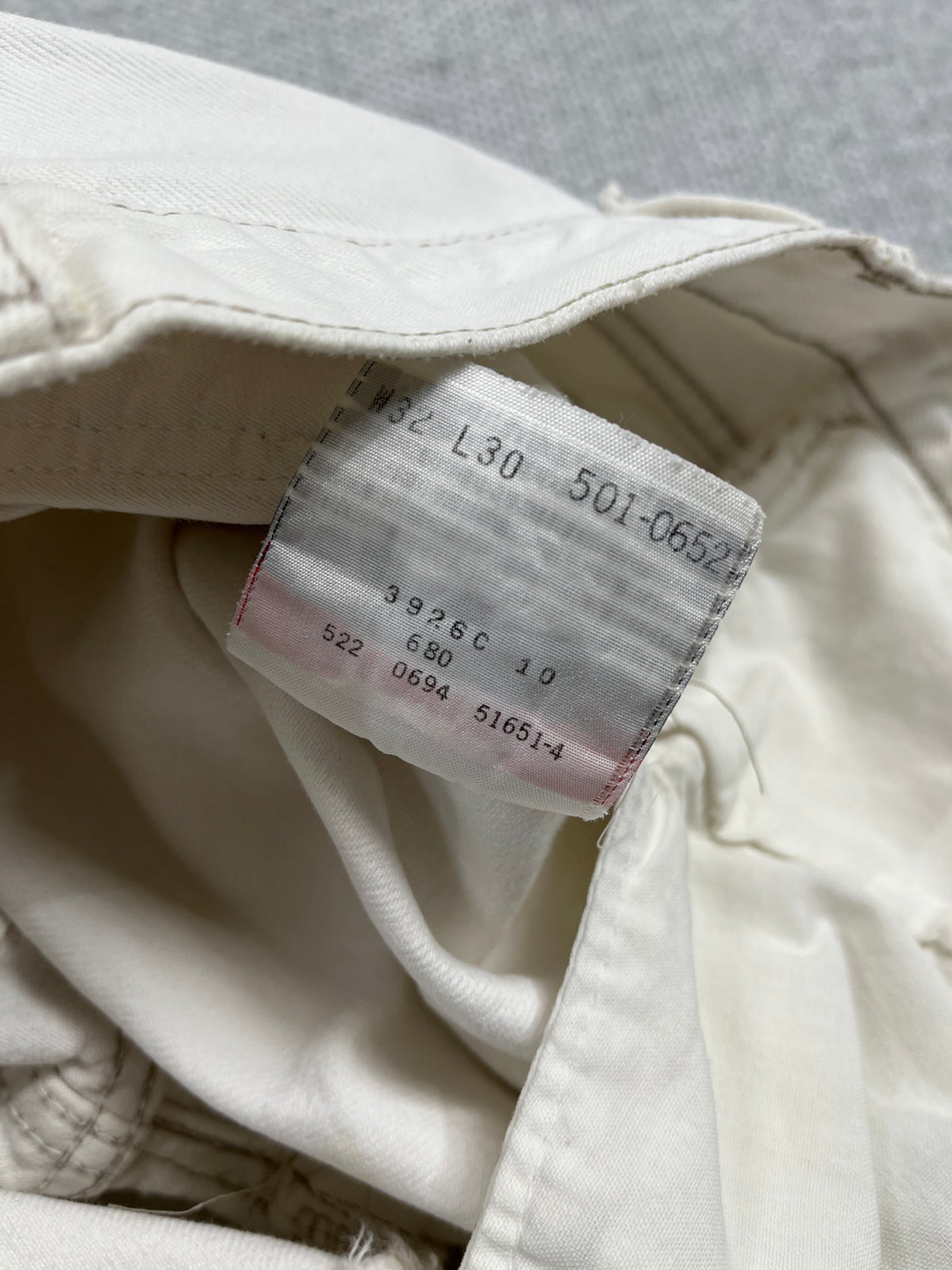 90’s Levi's 501 White Jeans 29"