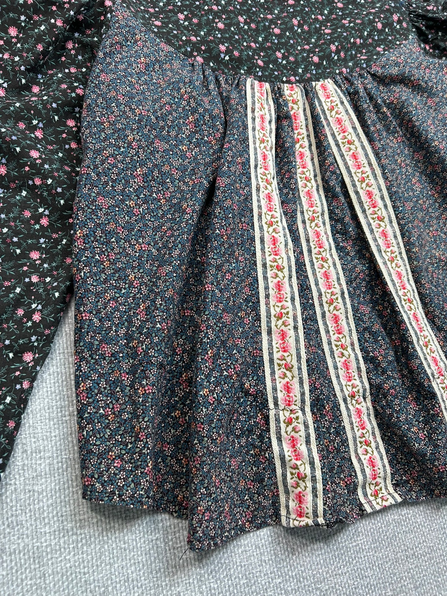 60's Floral Tunic