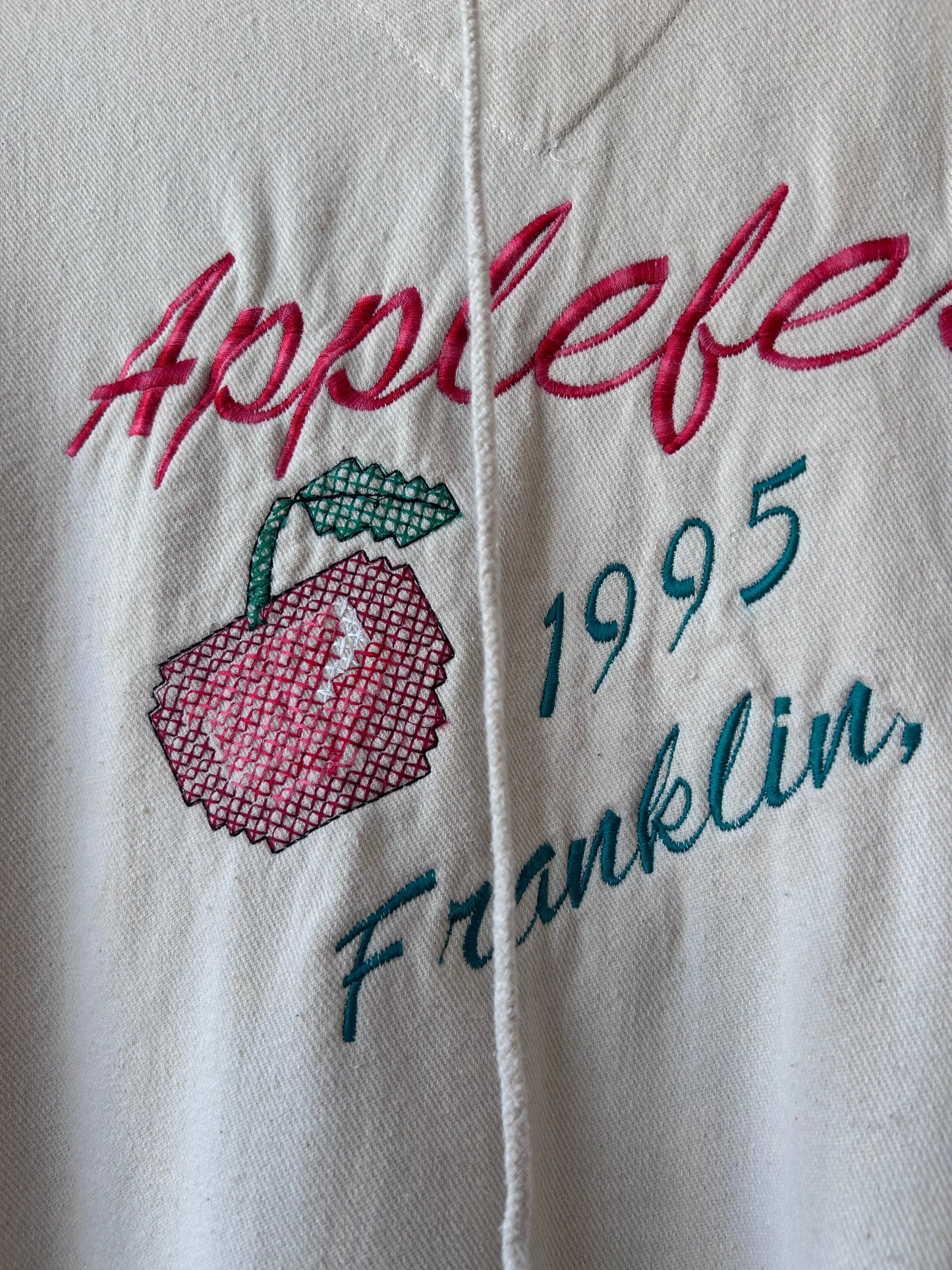 90's Applefest Pullover