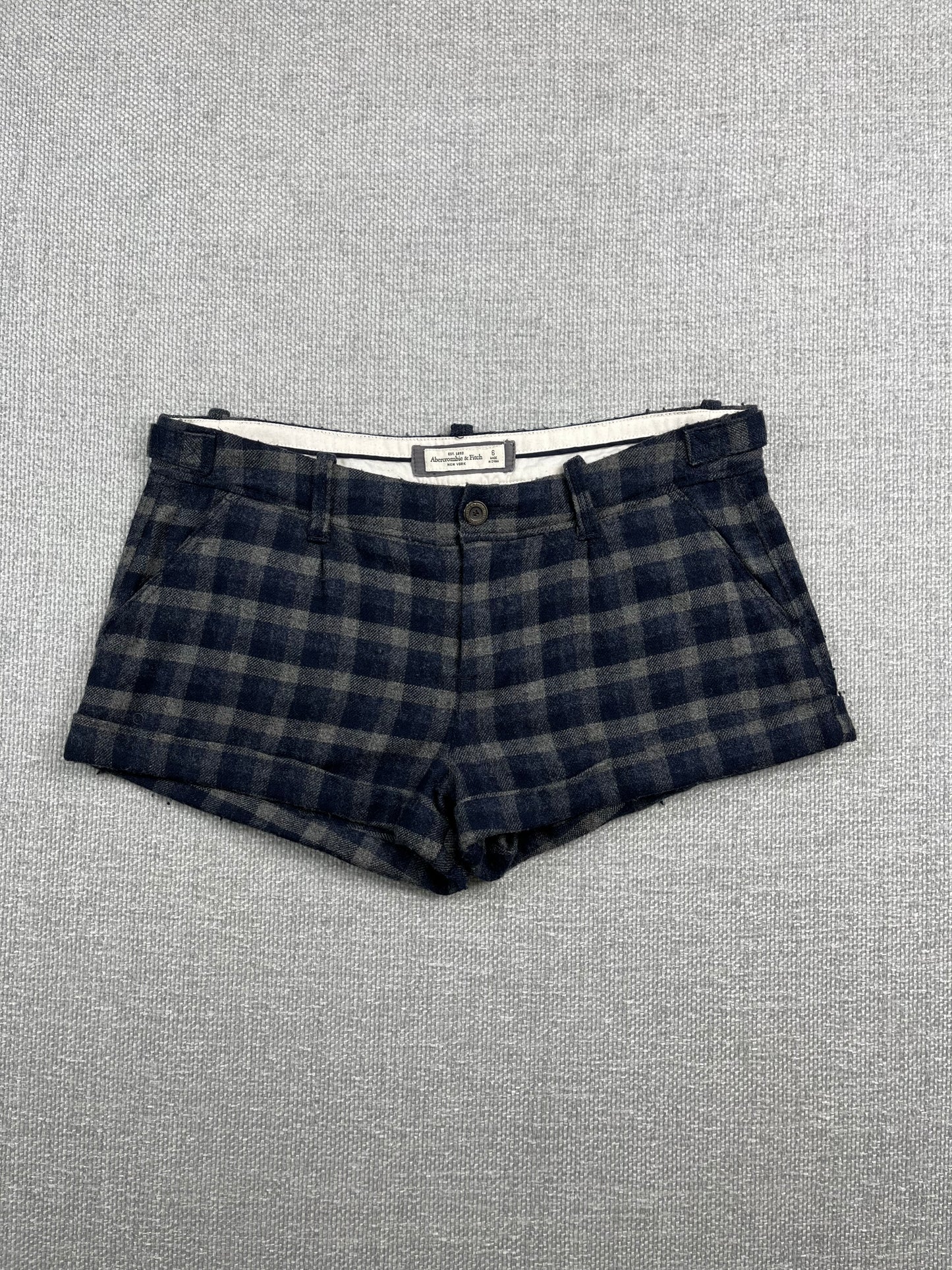 Y2K Abercrombie Wool Mini Shorts 31"