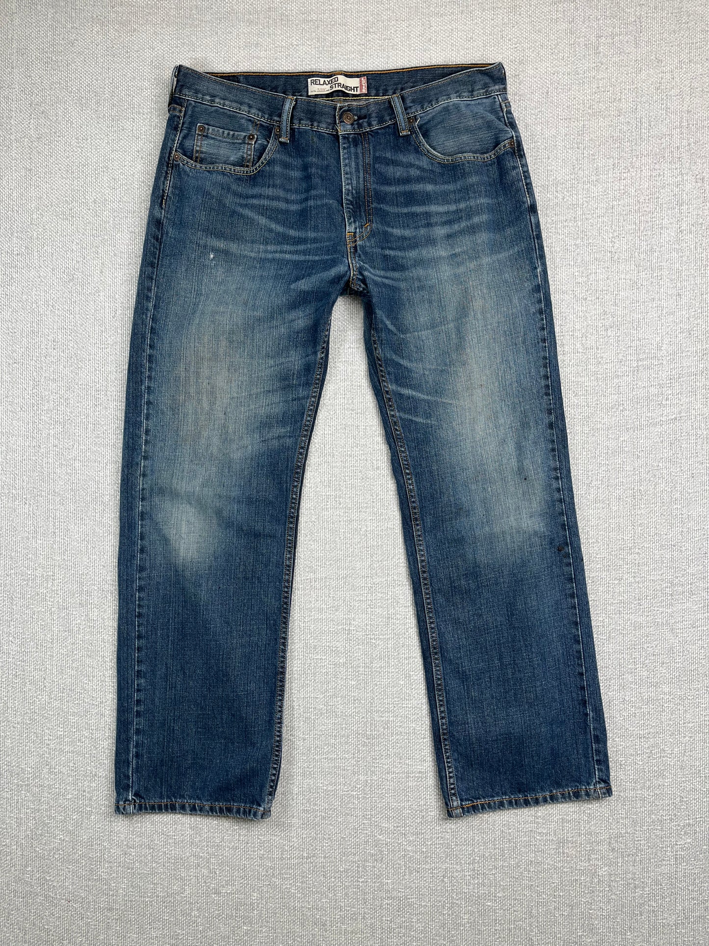 Y2K Levi’s 559 Jeans 36”