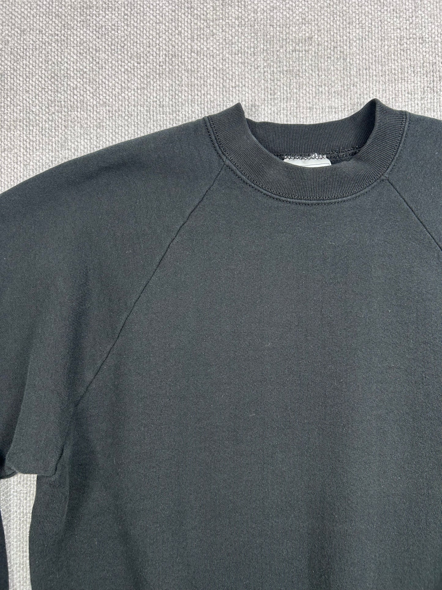 90’s Black Crewneck