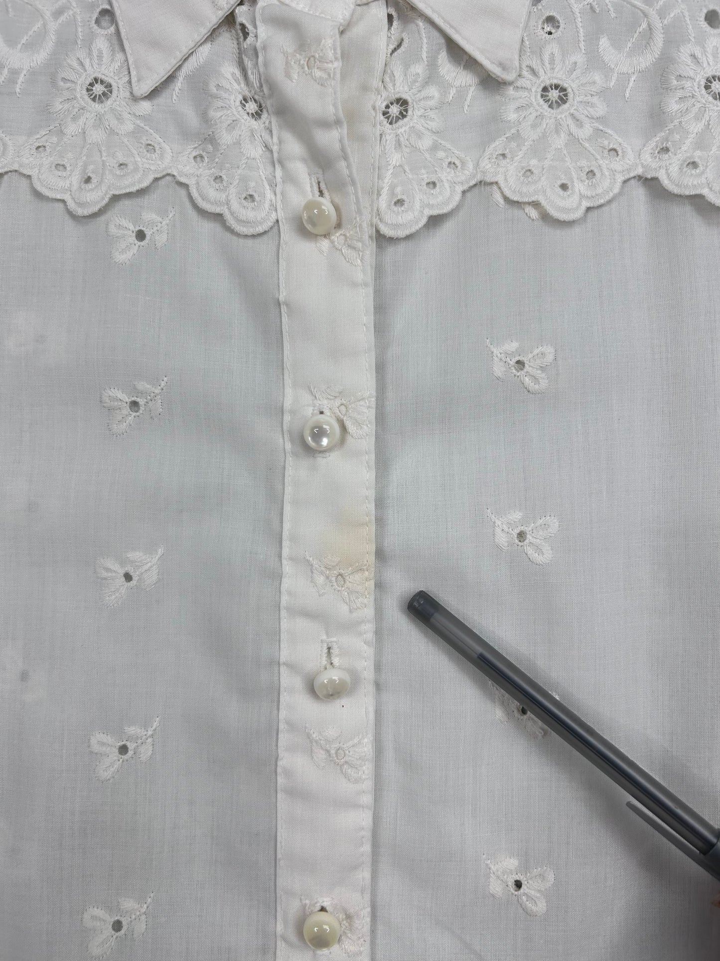 80’s Linen Flower Button Down Top