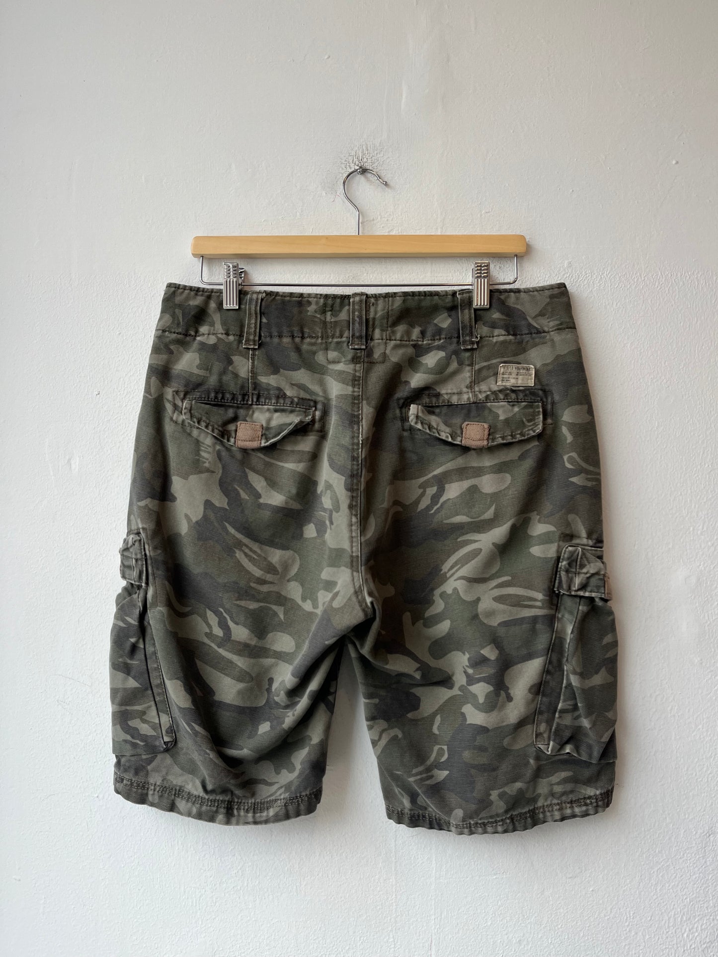 Y2K Camo Cargo Shorts 34"