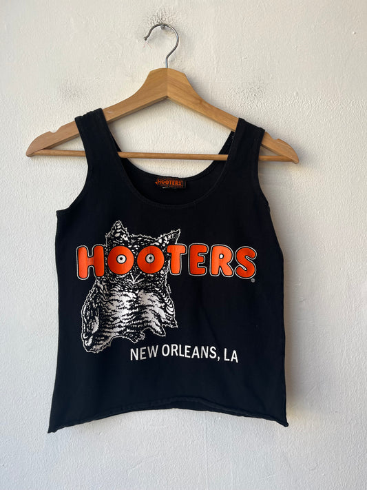 2002 Hooters Tank Top