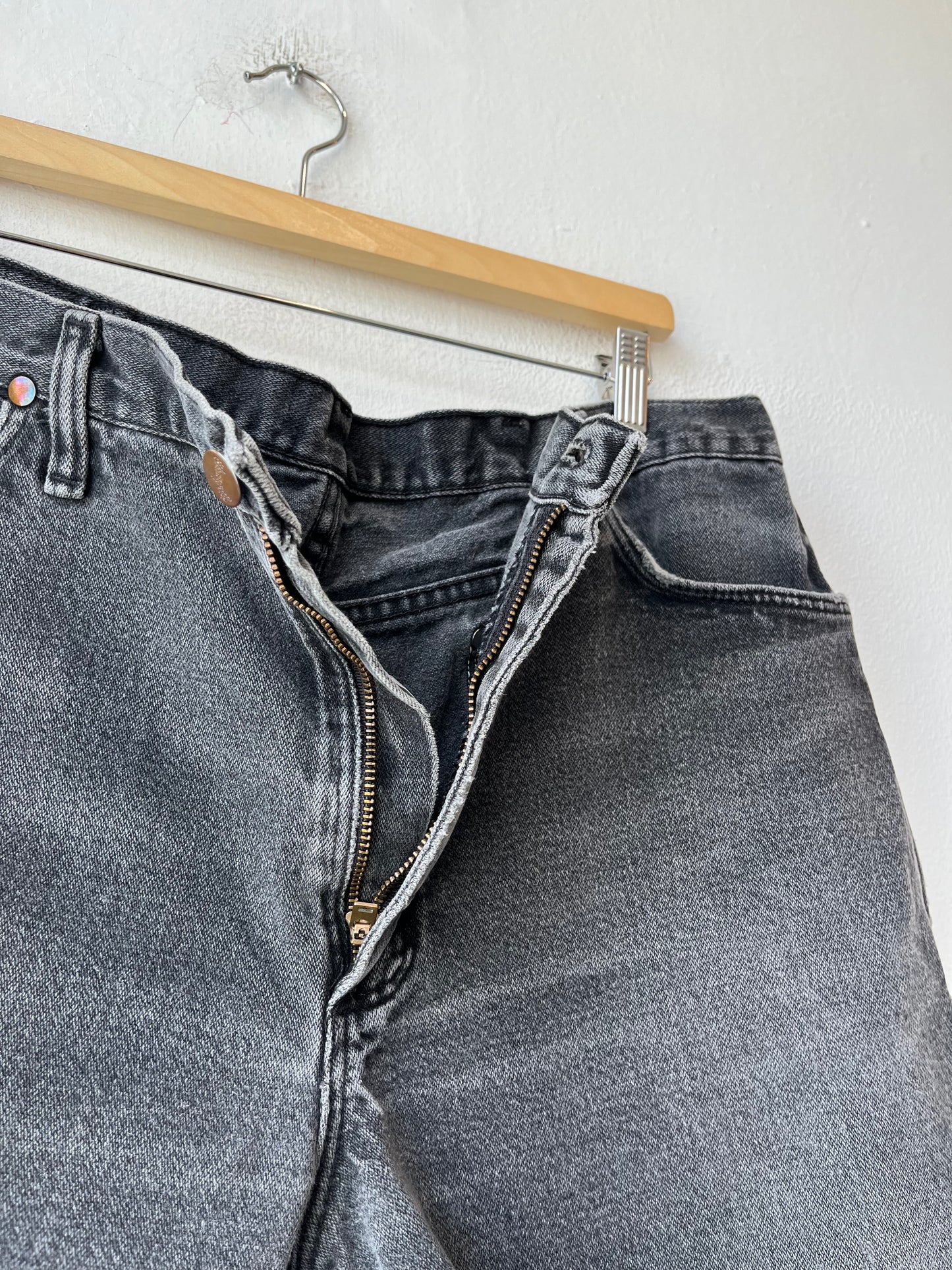 Y2K Wrangler Cutoff Shorts 34"