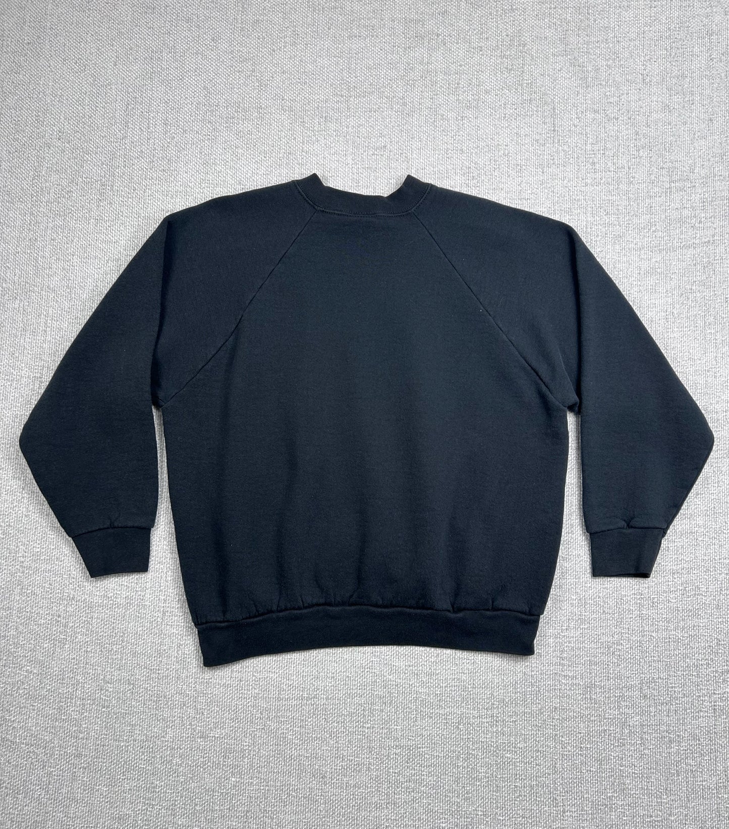 90’s Black Crewneck