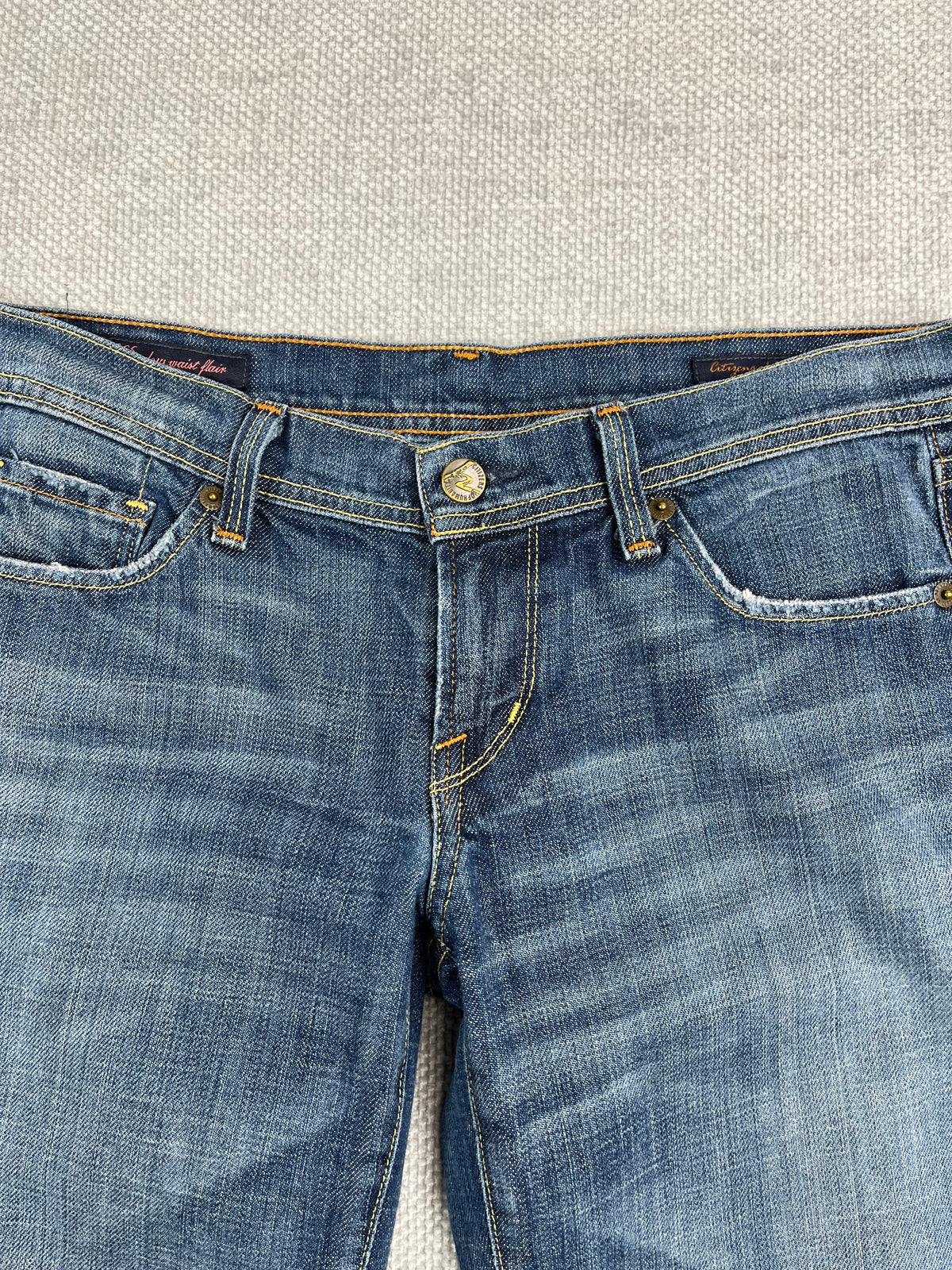 Y2K Low Rise Flare Jeans 31"
