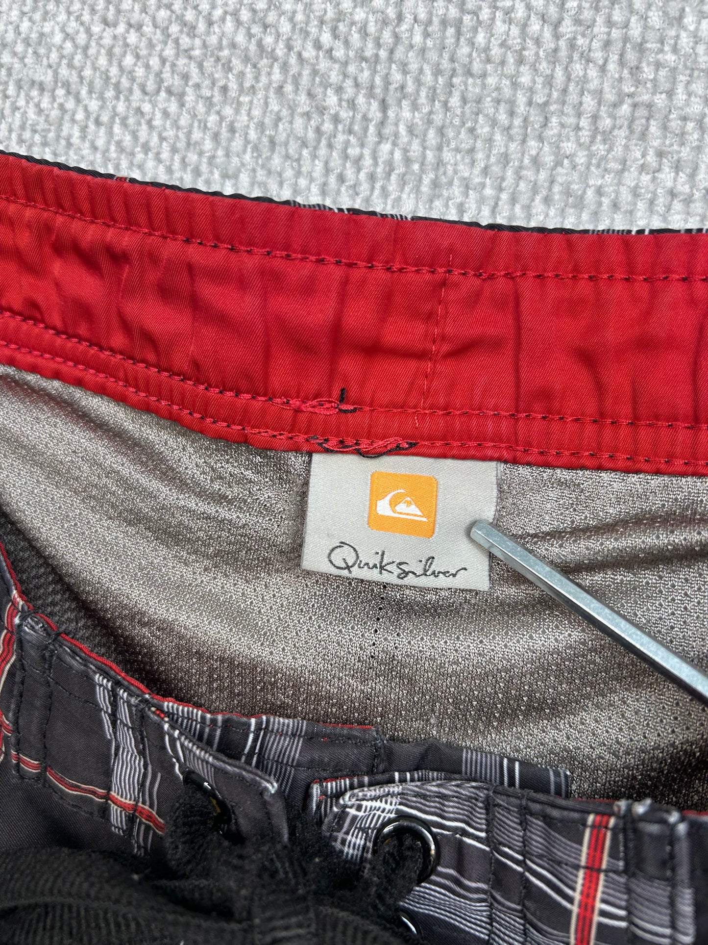 Y2K Quiksilver Plaid Swim Shorts 36”